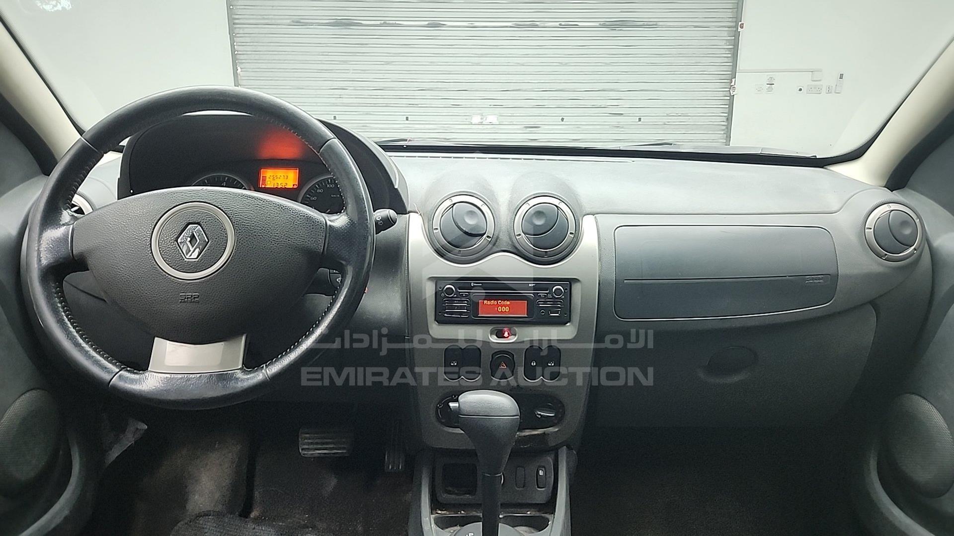 2015 RENAULT DUSTER VIN: VF1HSRCA7FA523927