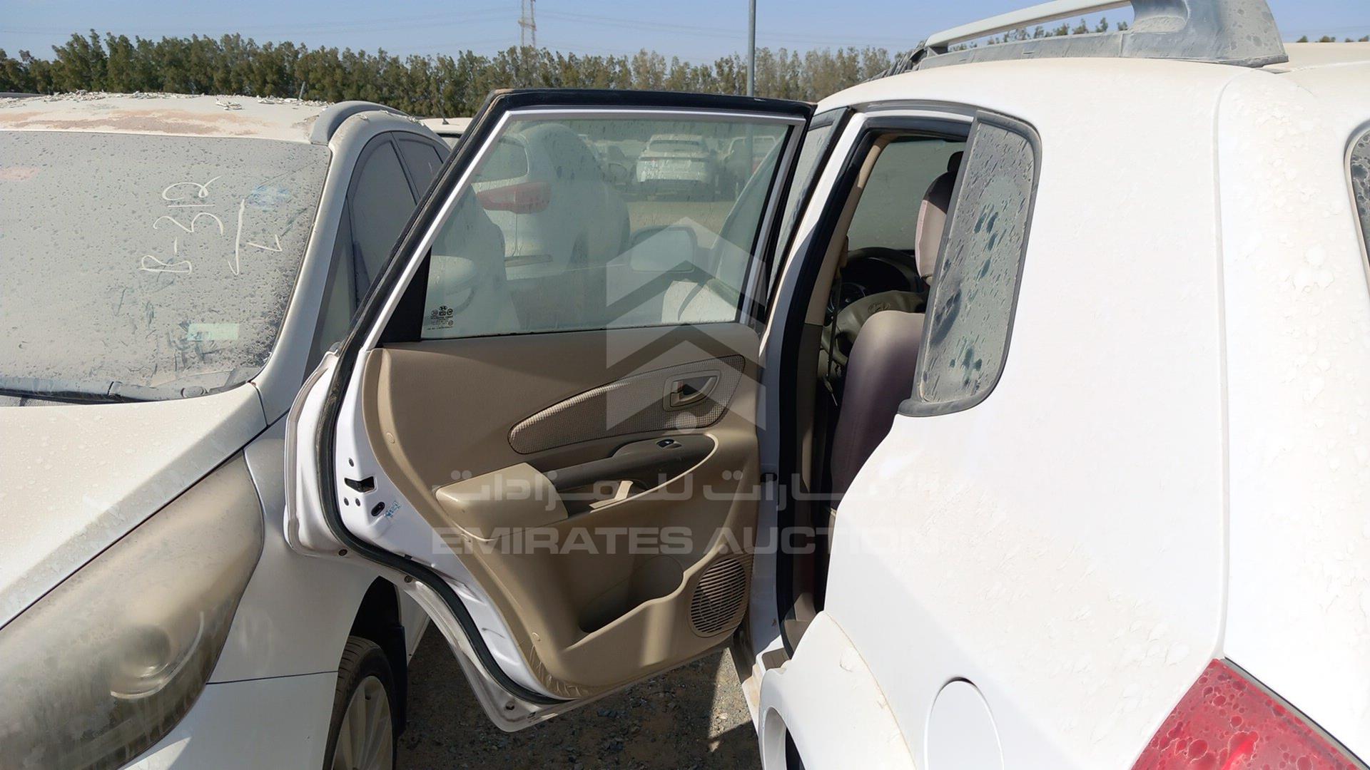 2009 HYUNDAI TUCSON VIN: KMHJM81B59U907142