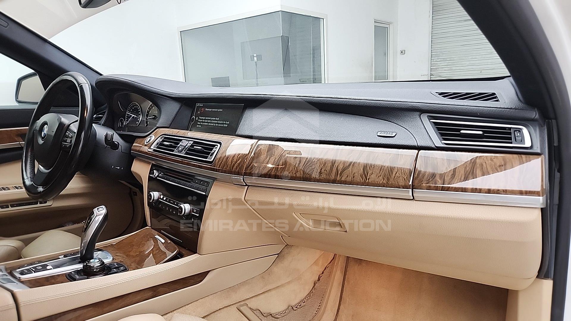 2009 BMW 740 LI VIN: WBAKB41069CY45887