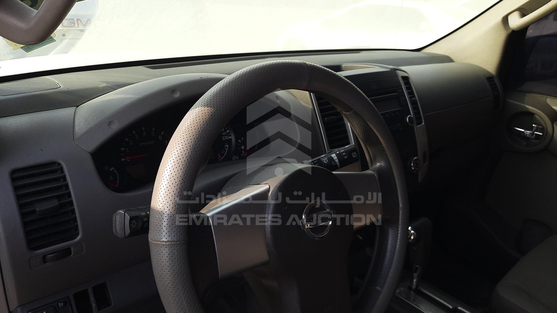 2013 NISSAN XTERRA VIN: 5N1AN0N64DN814613