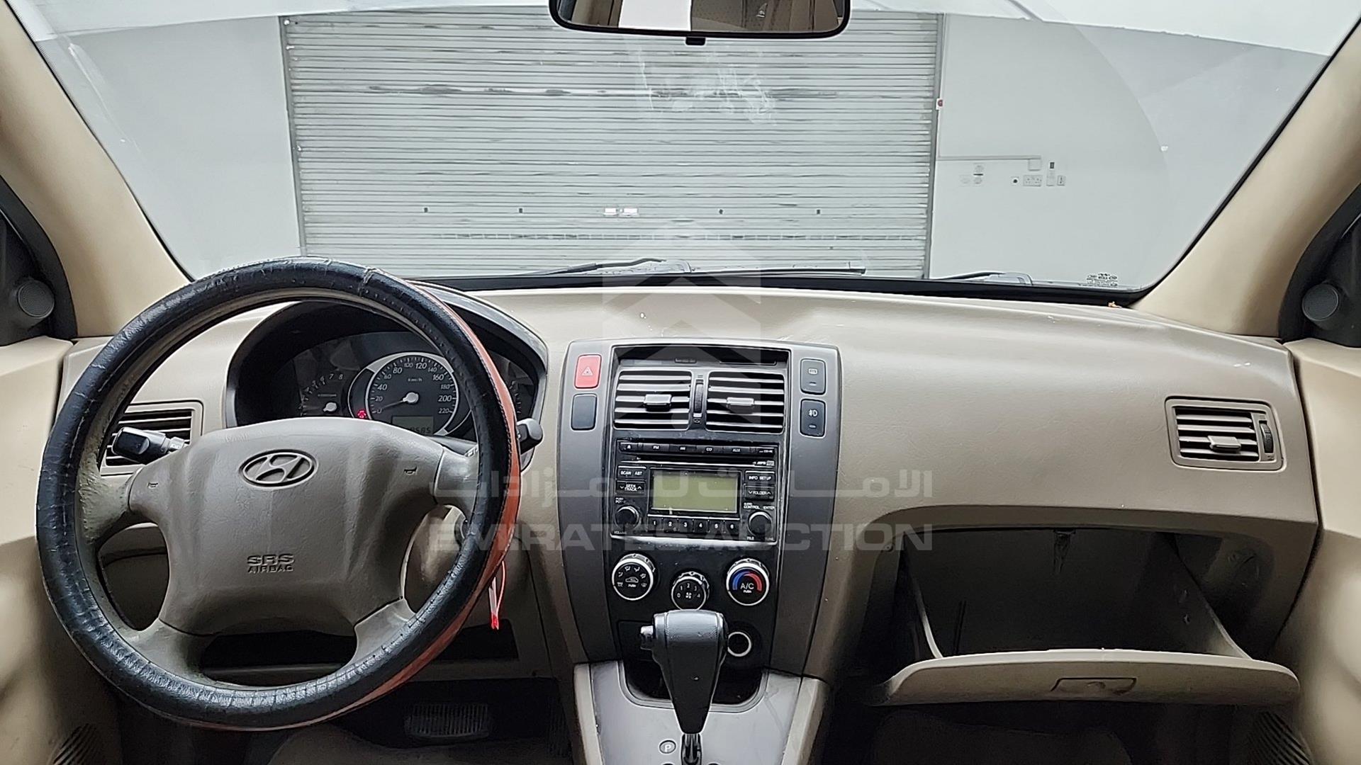 2009 HYUNDAI TUCSON VIN: KMHJM81BX9U992446