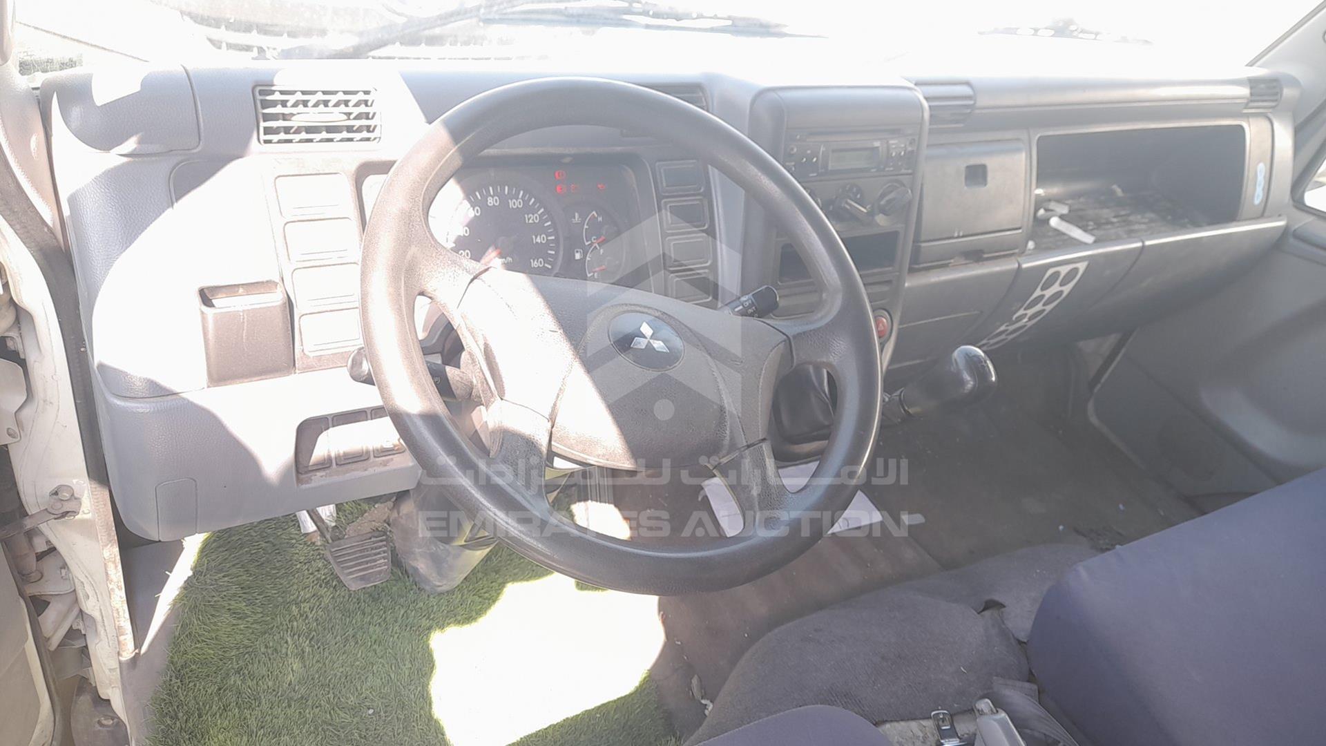 2015 MITSUBISHI CANTER VIN: JL7B6E1P8FK019136