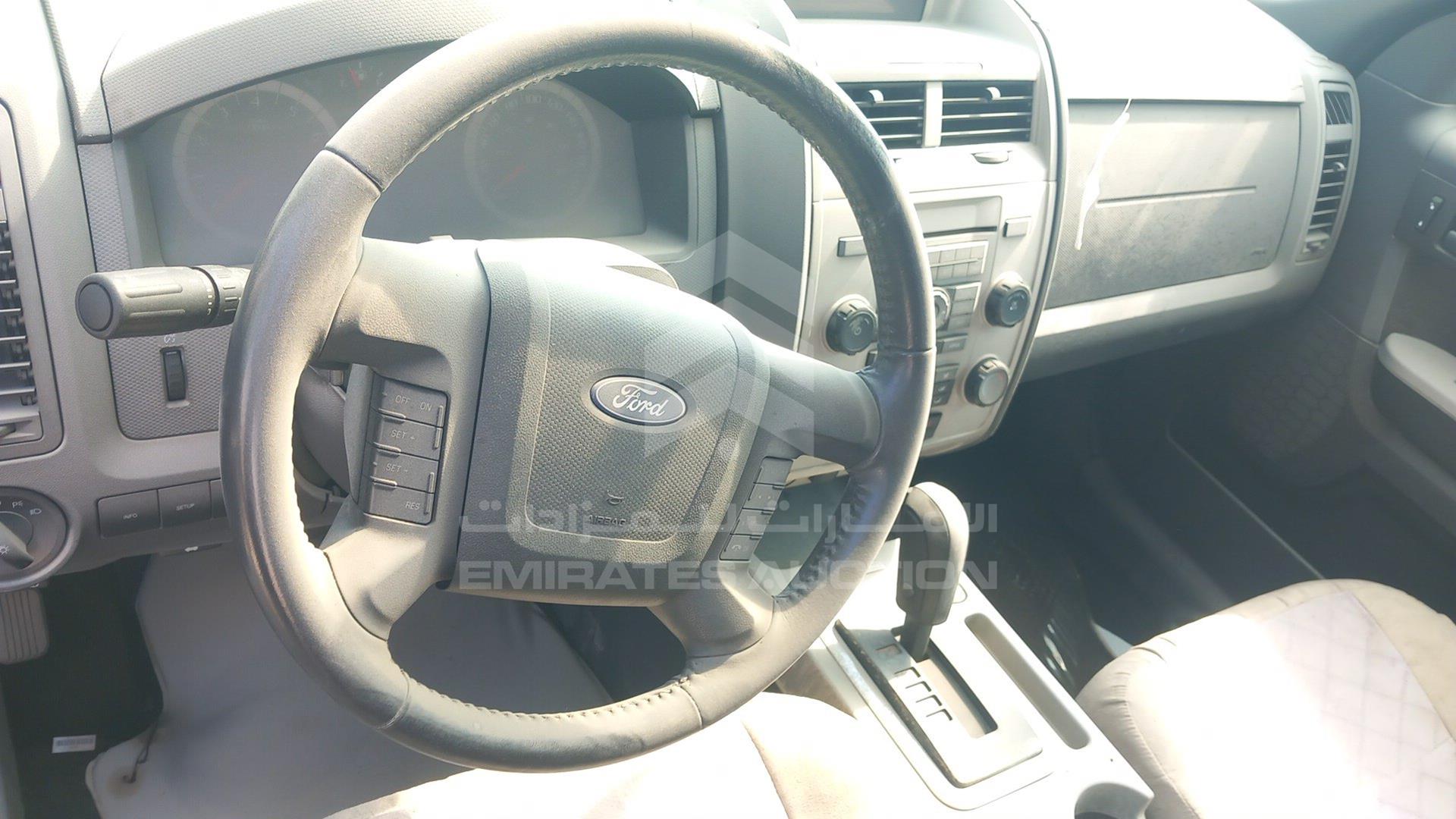 2012 FORD ESCAPE VIN: 1FMCU9DG5CKB60263