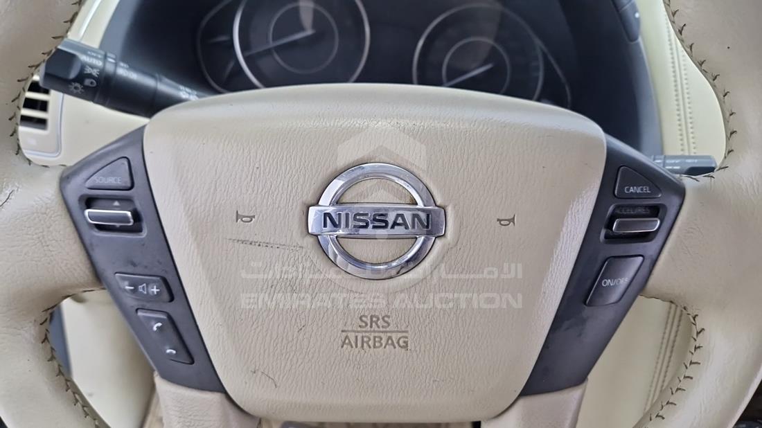 2014 Nissan Patrol — Steering & Mounted Controls — Photo 18