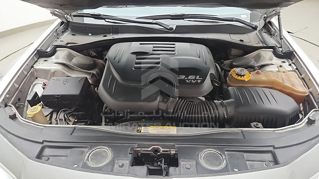 2012 Chrysler 300 — Engine Bay — Photo 32