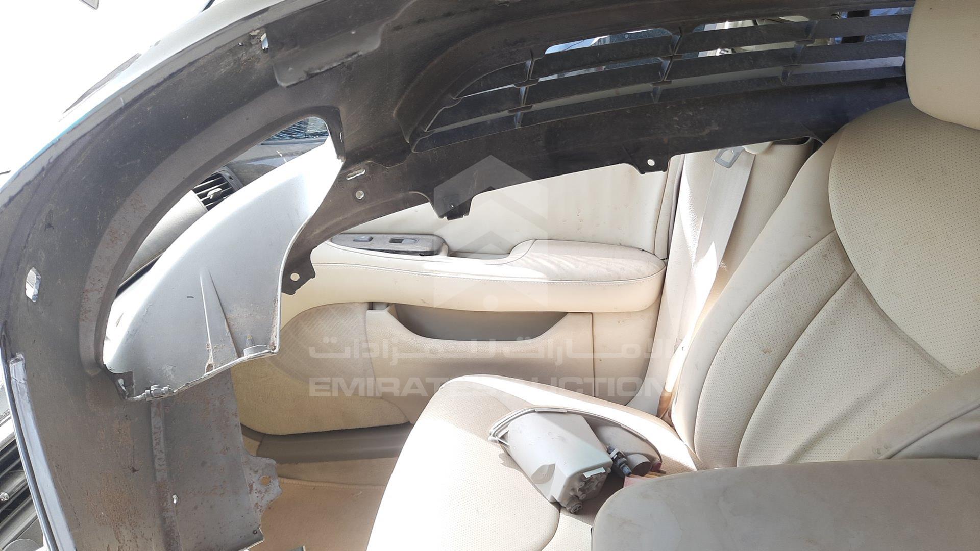 2001 LEXUS LS 430 VIN: JTHBN30F410009056