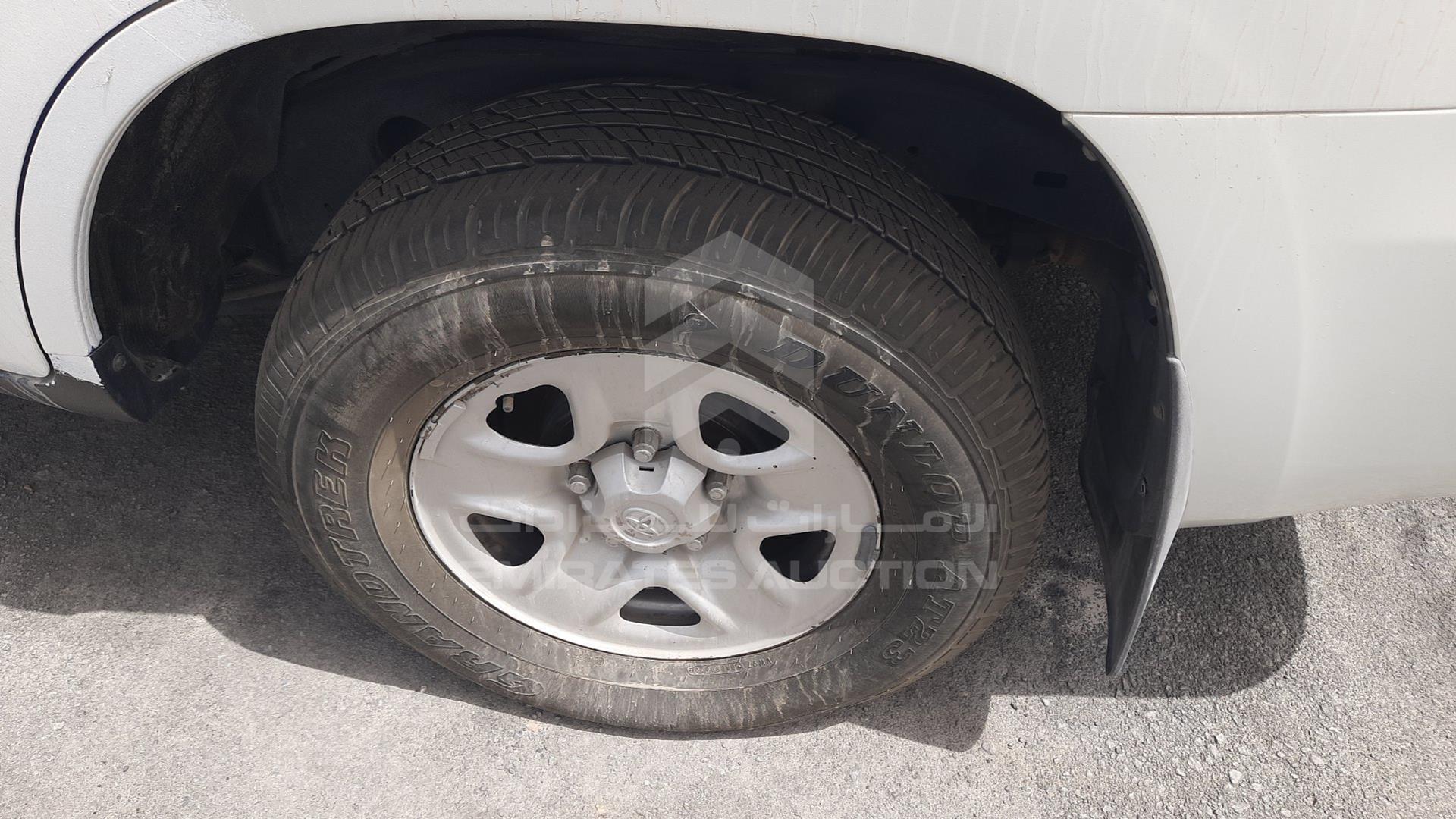 2013 TOYOTA LAND CRUISER VIN: JTMDU09J9D4063890