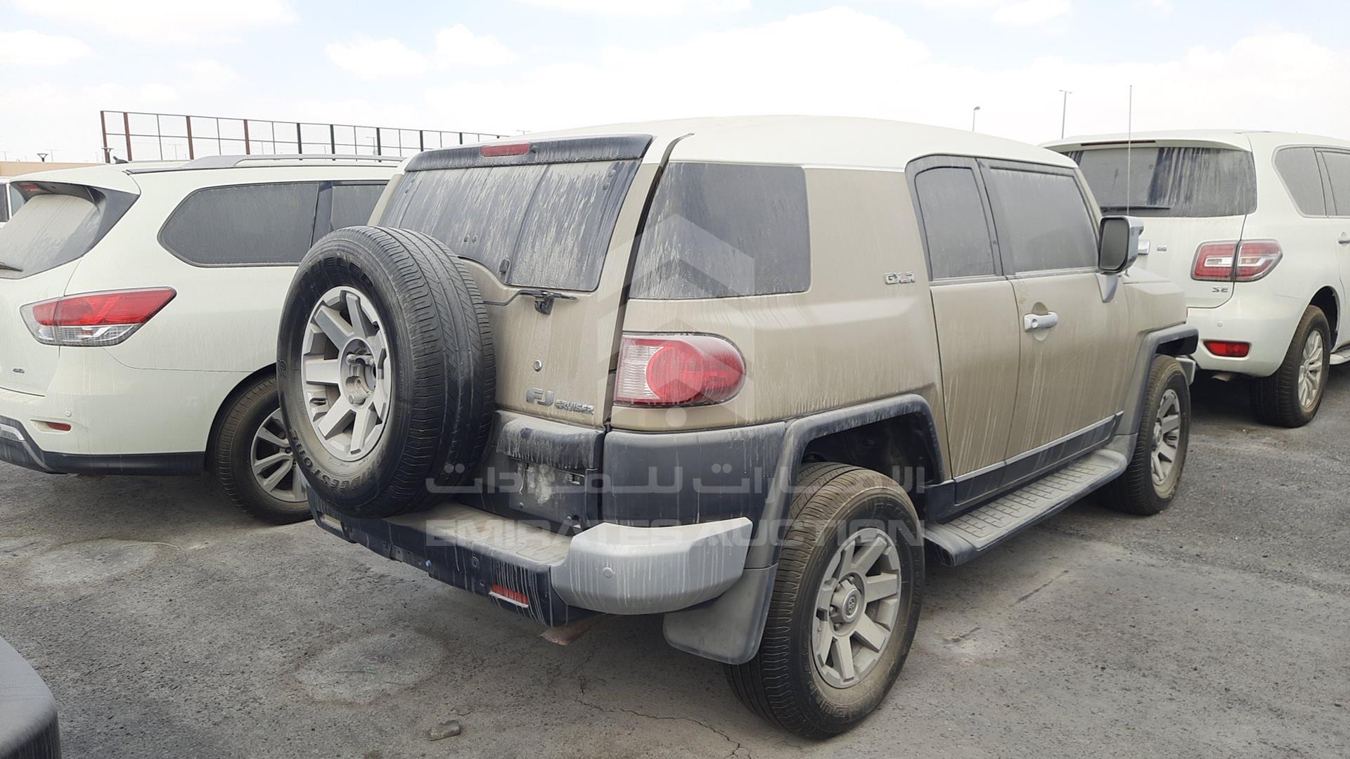 2014 TOYOTA FJ CRUISER VIN: JTEBU11F3EK198103