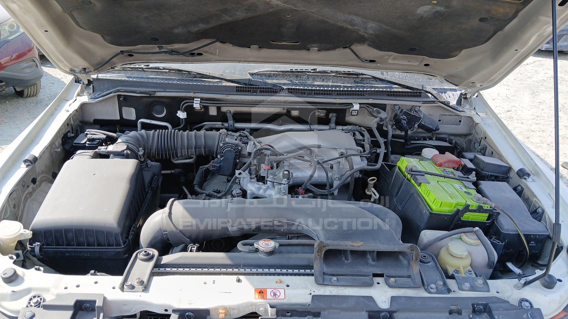 2013 MITSUBISHI PAJERO VIN: JMYLRV95WDJ706603