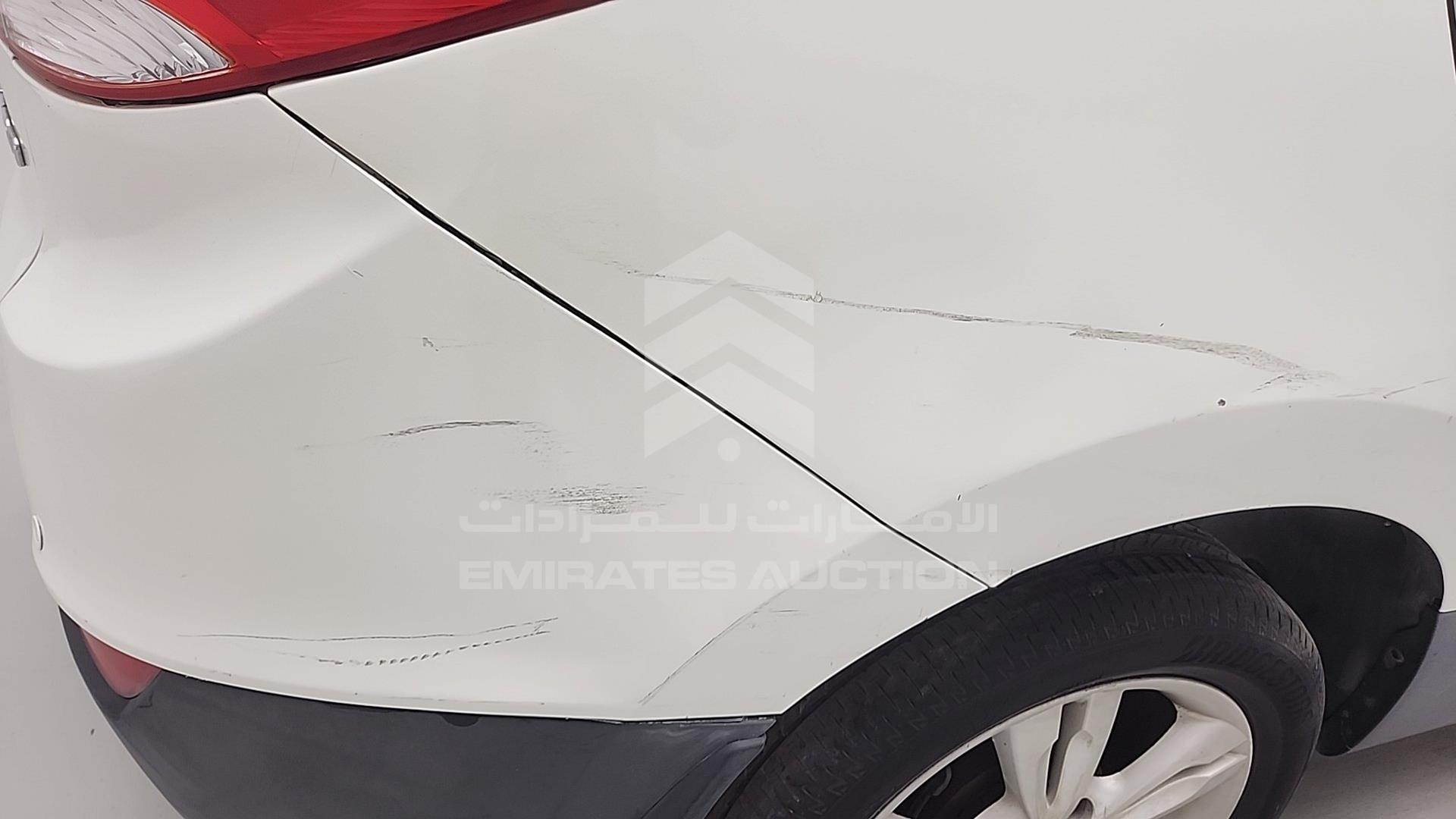 2011 HYUNDAI TUCSON VIN: KMHJT81B9BU132594