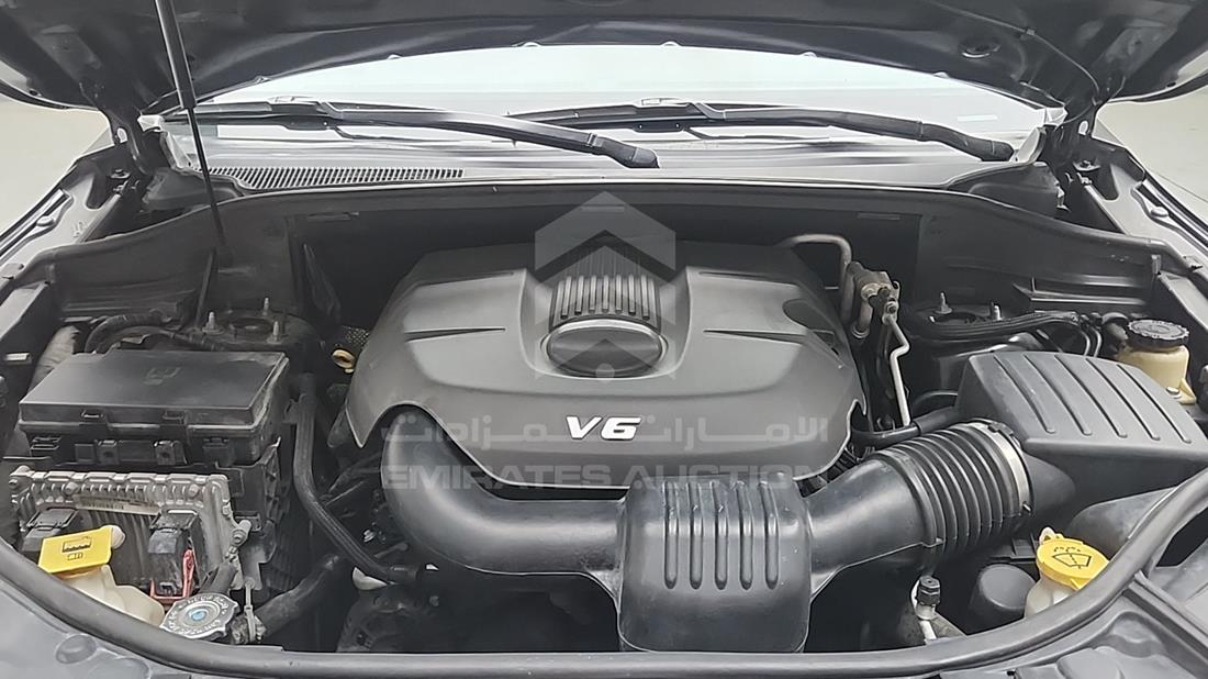 2015 Dodge Durango — Engine Bay — Photo 33