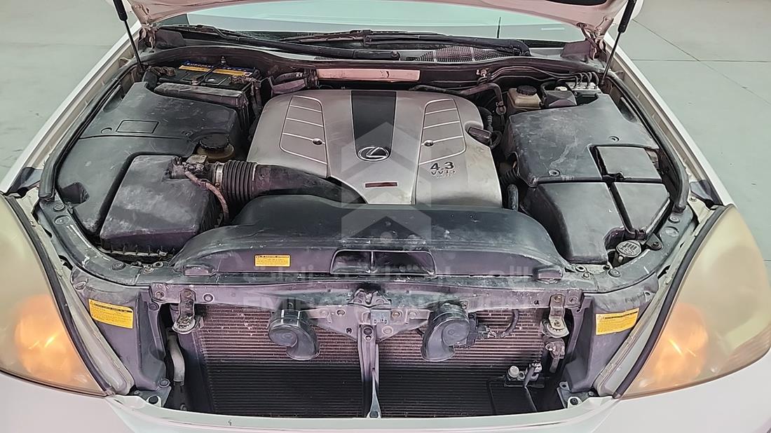2001 Lexus LS 430 — Engine Bay — Photo 28