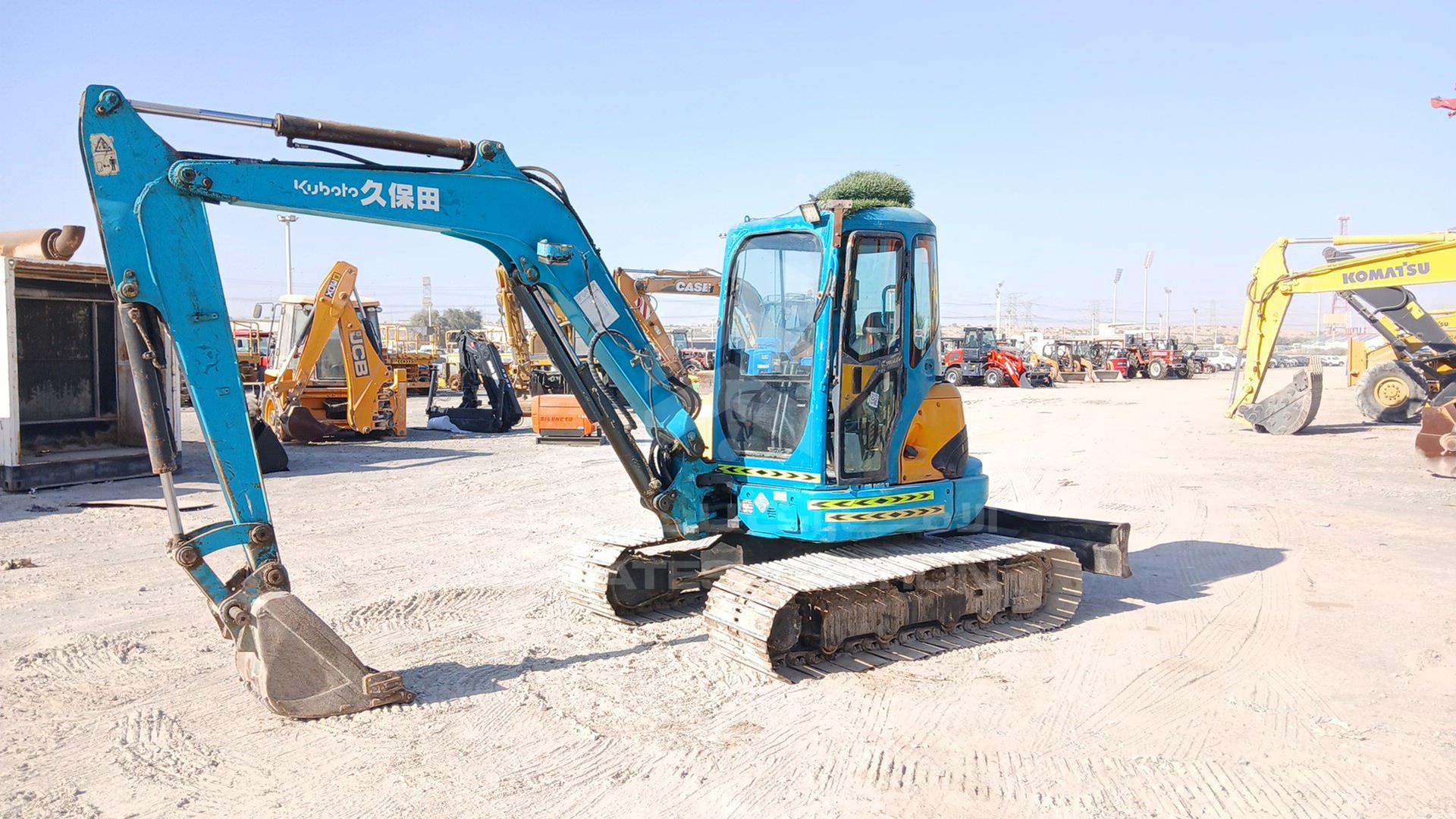 2012 KUBOTA --- VIN: 80975X