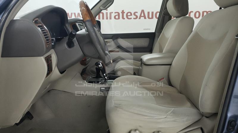 JTEHJ09J665125149 Auction: EmiratesAuction Lot: 406549 JTEHJ09J665125149 Toyota Land Cruiser 2006 BLUE Photo 13