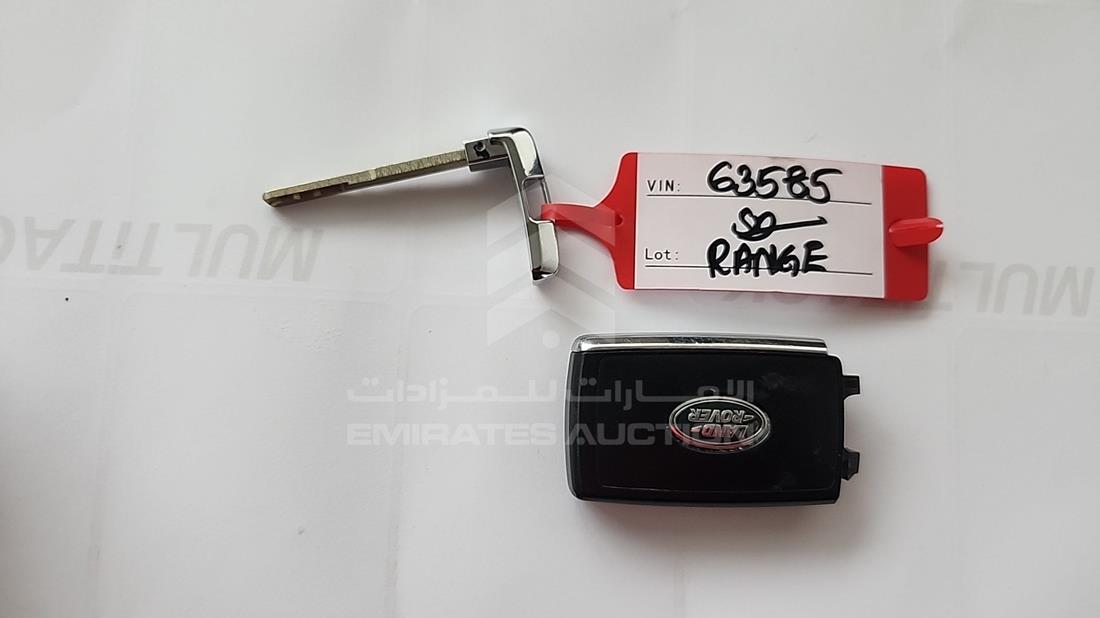 2023 Range Rover HSE — Keys — Photo 6