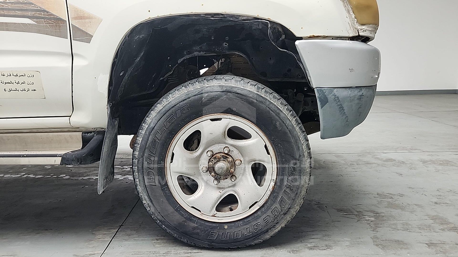 2005 TOYOTA HILUX VIN: JTFDM626150033601