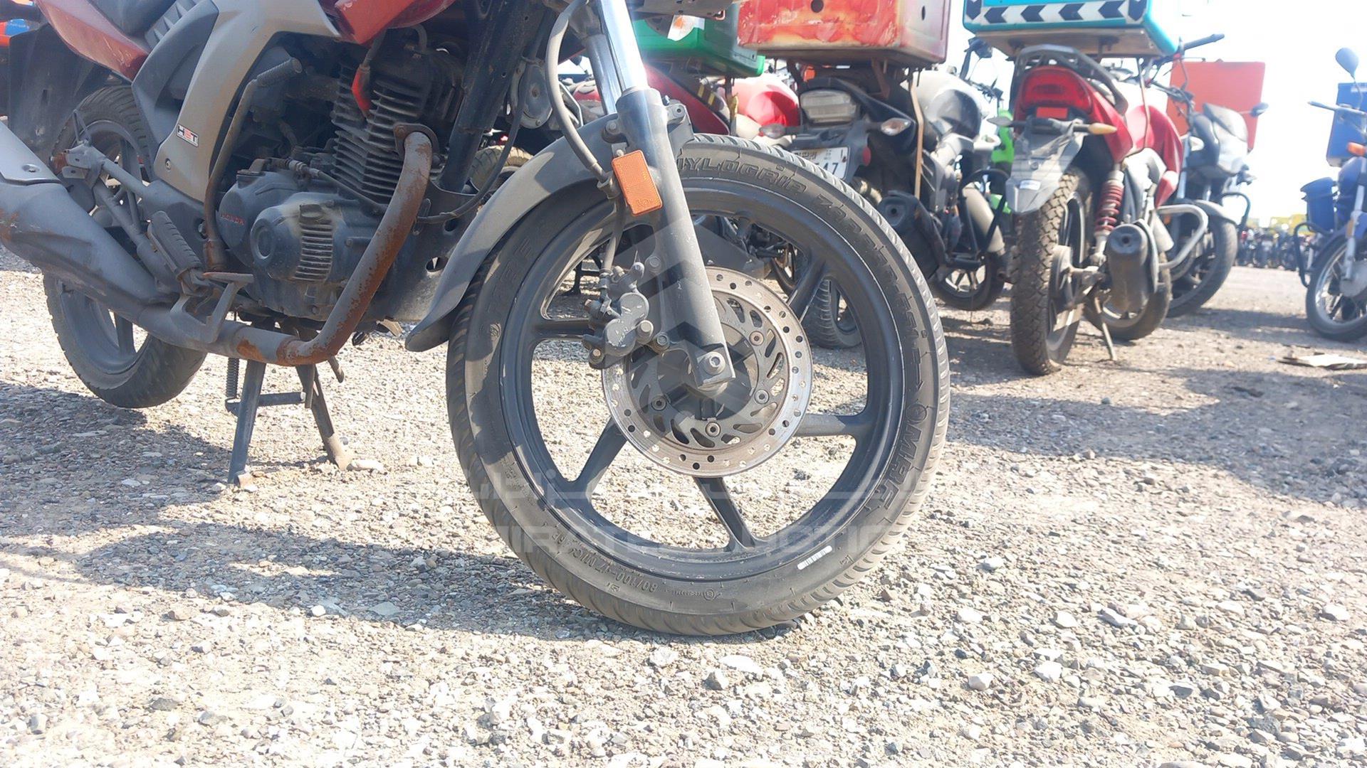 2016 HONDA UNICORN VIN: ME4KC2032G8000619
