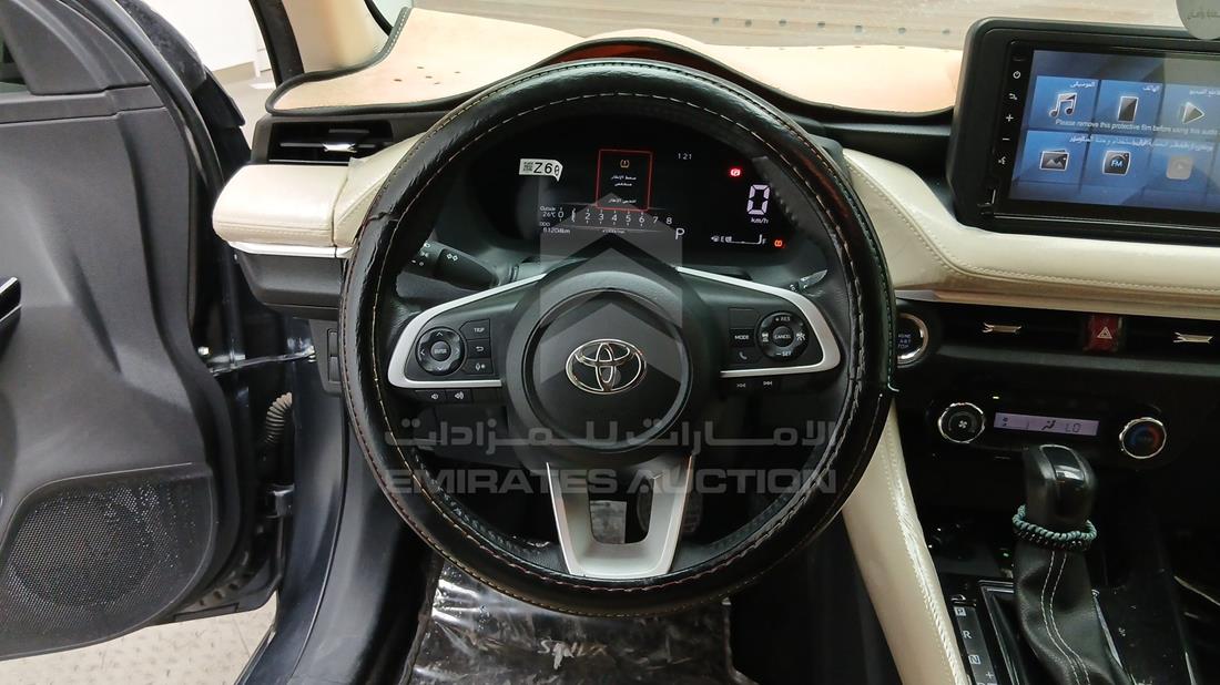 2023 Toyota Yaris — Steering & Mounted Controls — Photo 17