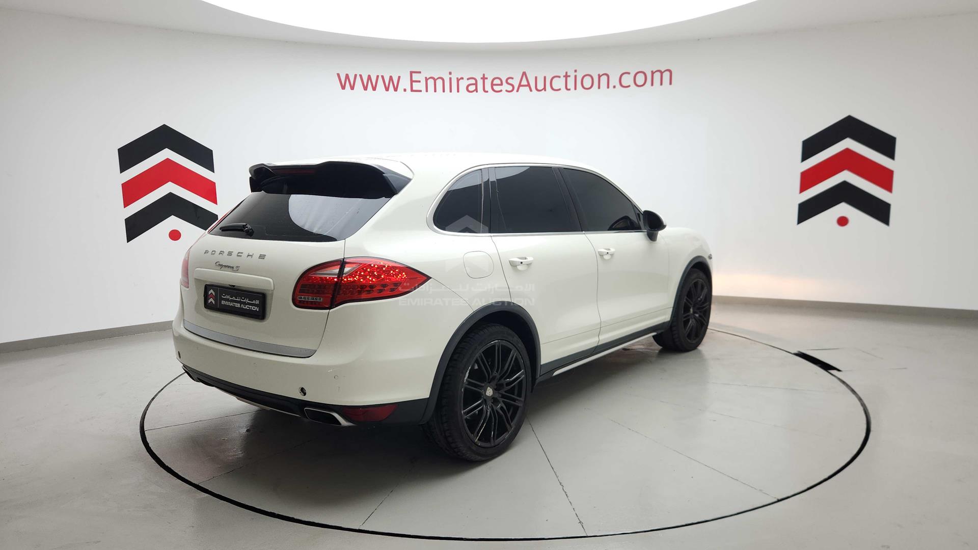 2011 PORSCHE CAYENNE VIN: WP1ZZZ92ZBLA41361