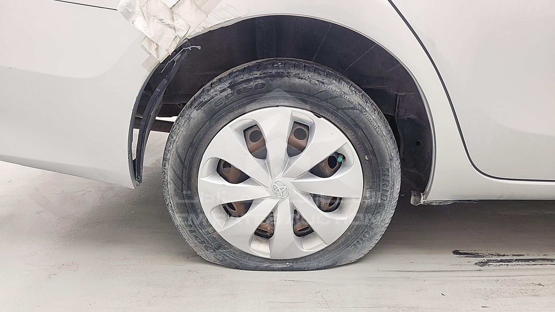 2015 TOYOTA YARIS VIN: MHFBT9F36F6036193