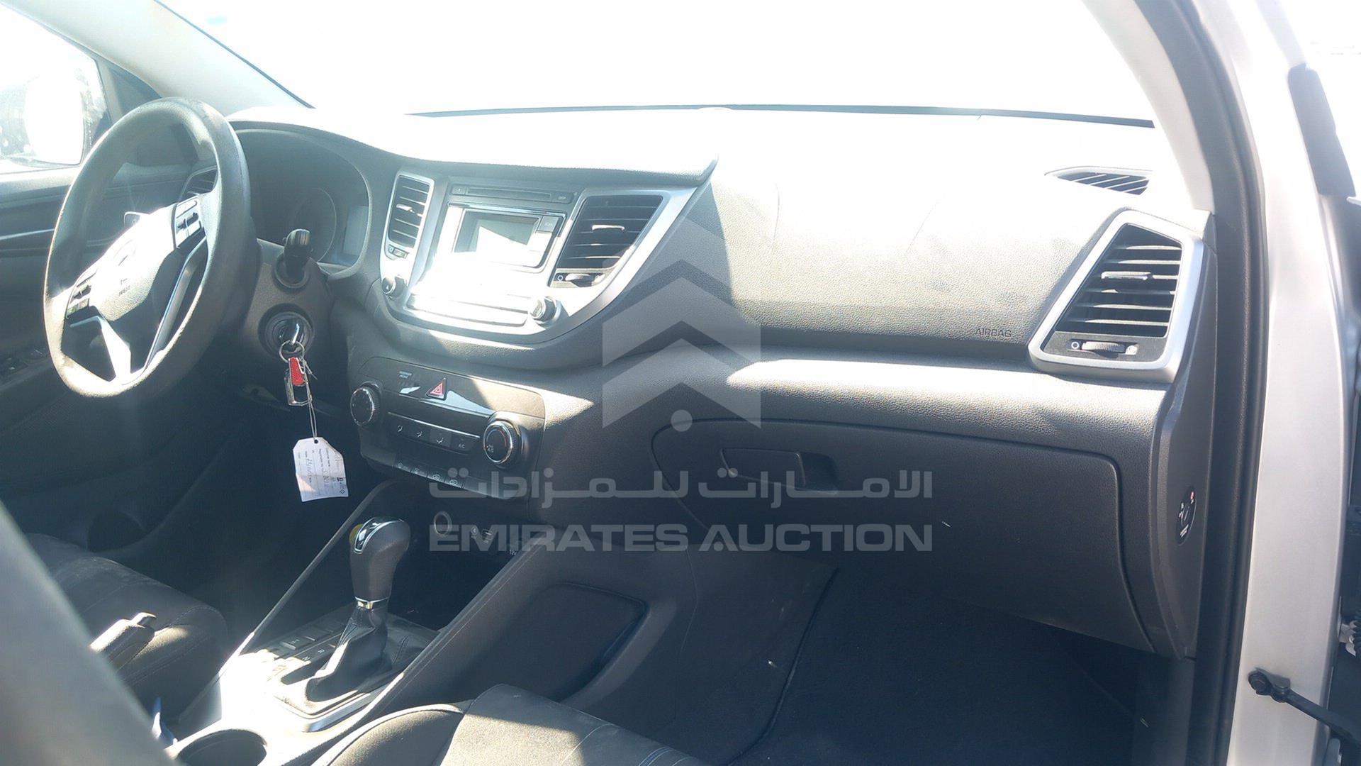 2016 HYUNDAI TUCSON VIN: TMAJ28137GJ061926