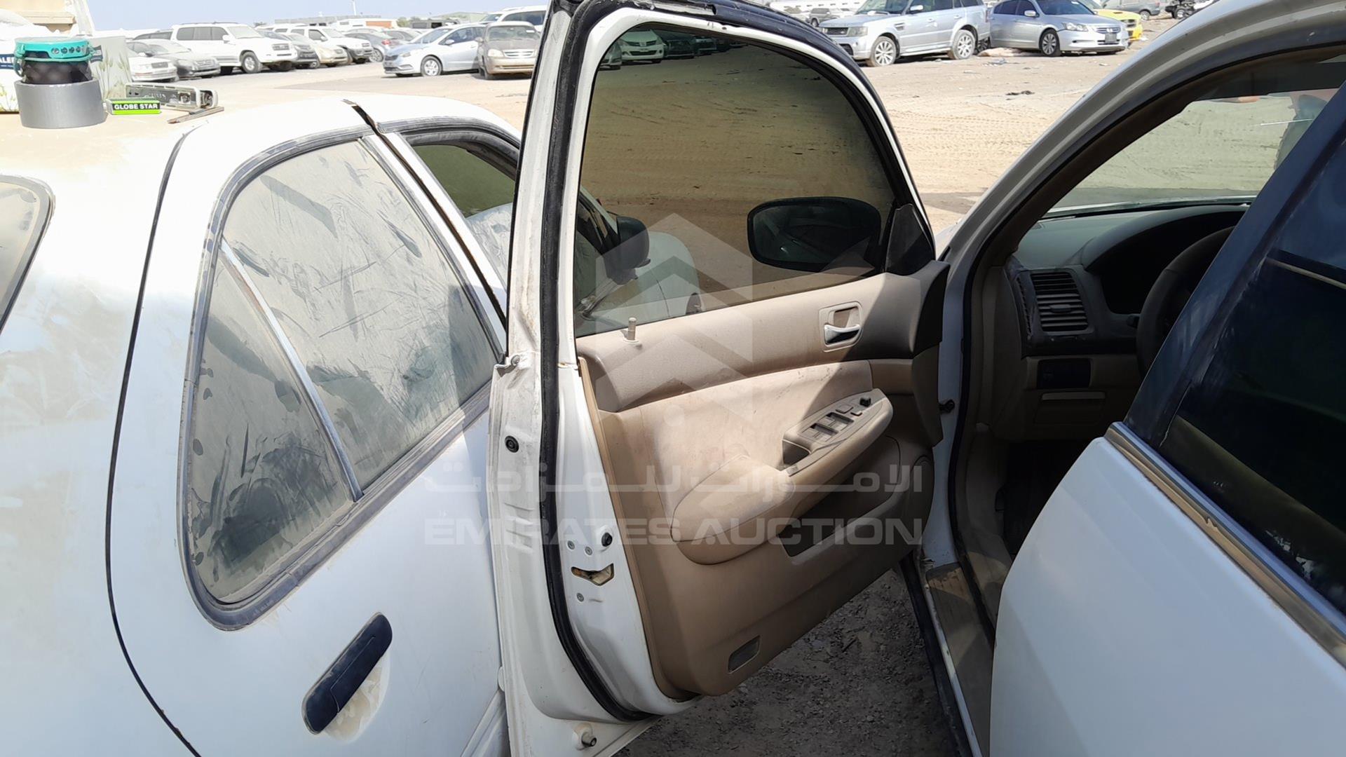 2003 HONDA ACCORD VIN: JHMCM56563C400423
