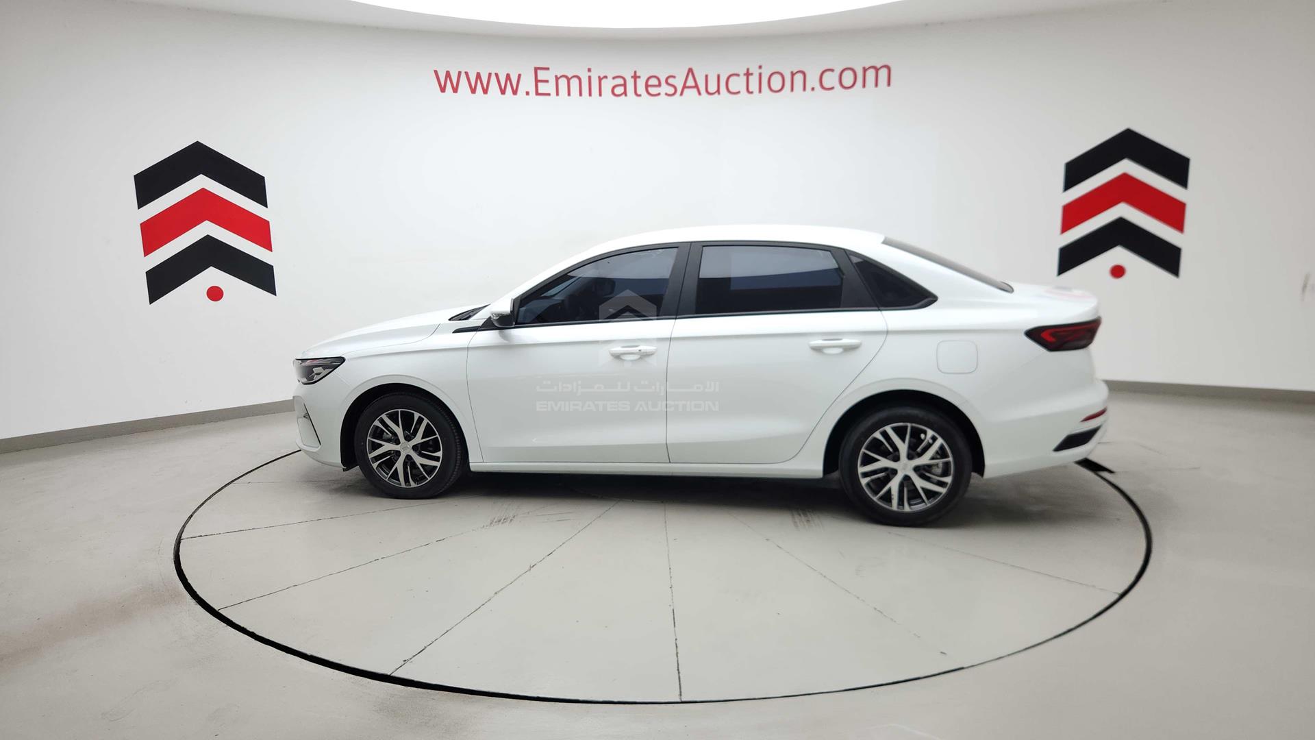 2024 GEELY EMGRAND VIN: LB3F31S23RG010246