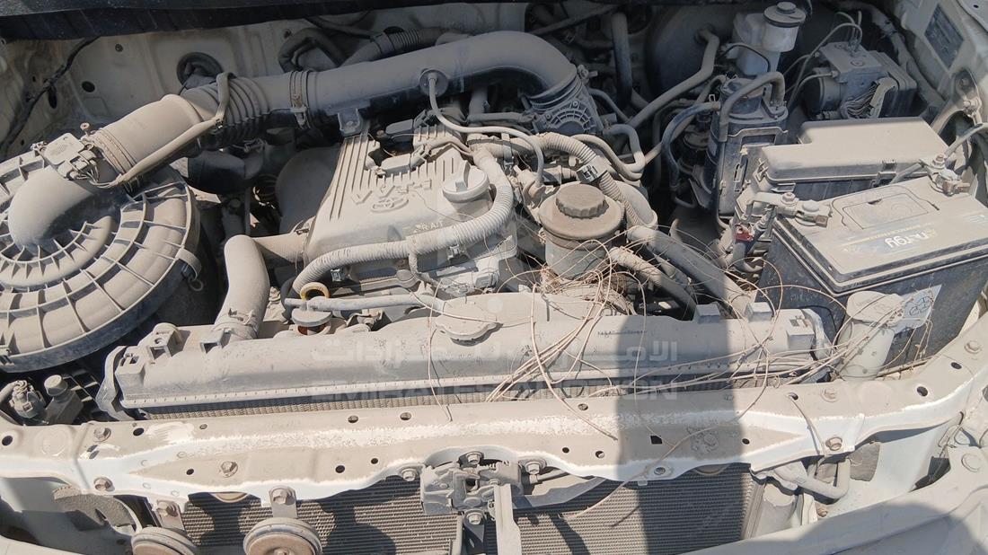2014 Toyota Innova — Engine Bay — Photo 29