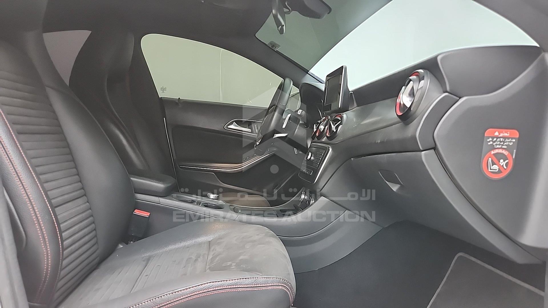 2015 MERCEDES CLA 250 VIN: WDDSJ4GB7FN183581