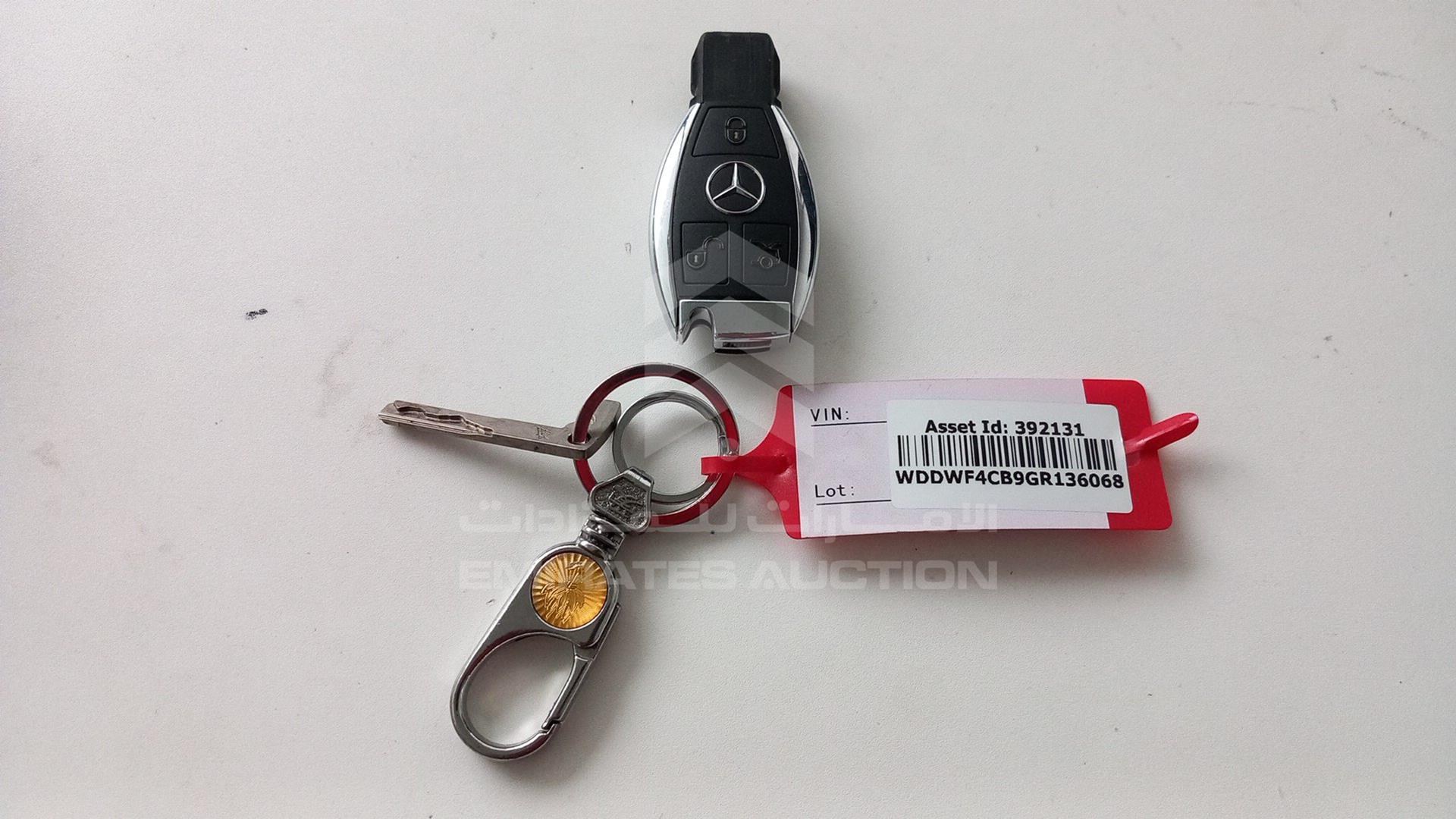 2016 MERCEDES C200 VIN: WDDWF4CB9GR136068