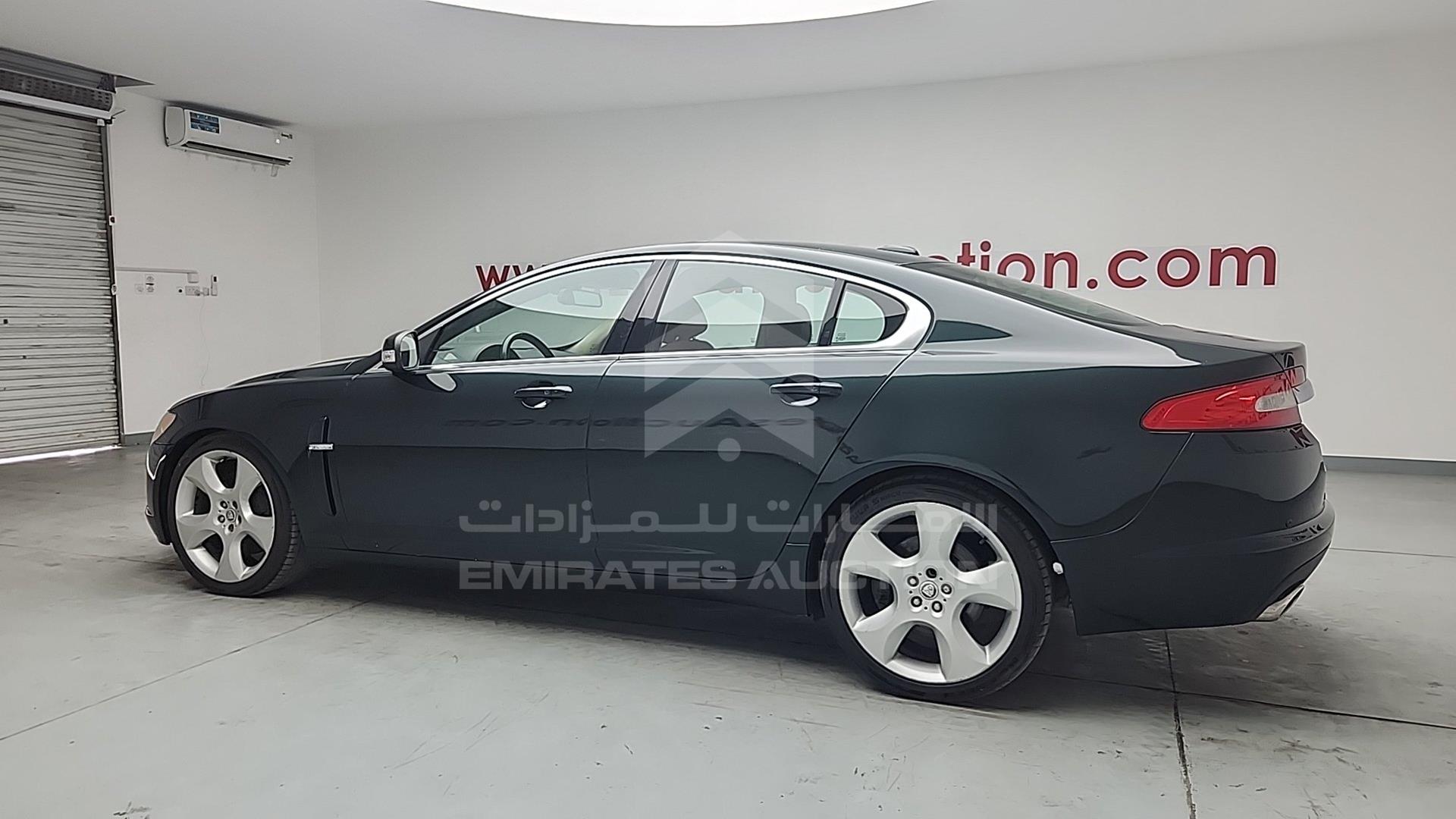 2009 JAGUAR XF VIN: SAJAA07GX91R38813