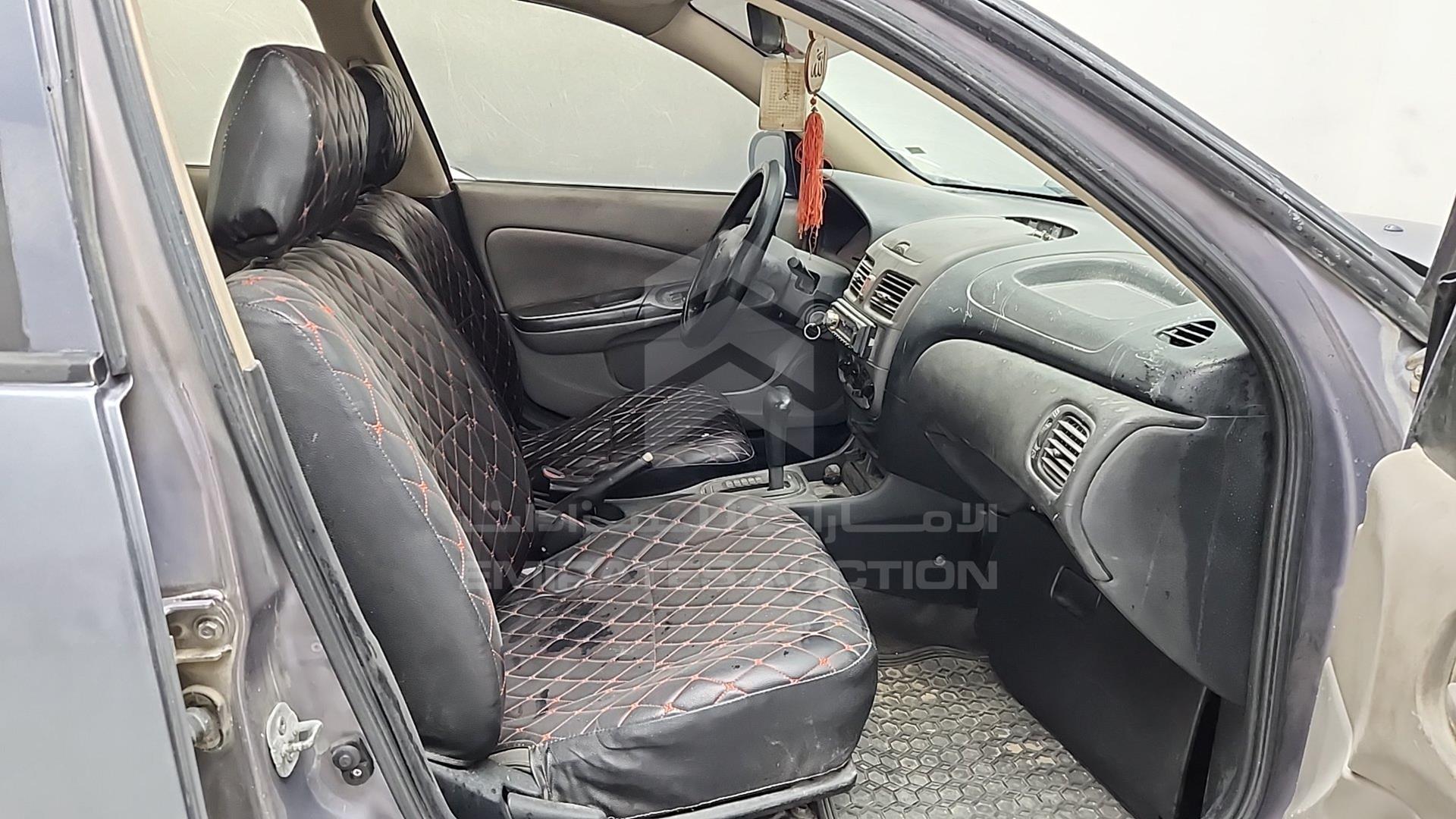2004 NISSAN SUNNY VIN: JN1FN61C84W054532