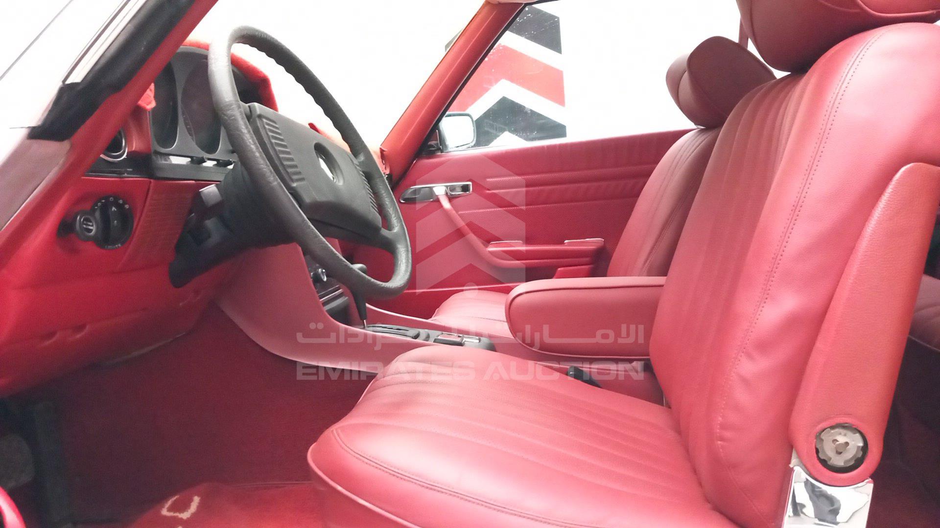 1975 MERCEDES SLC 450 VIN: 10702412011063