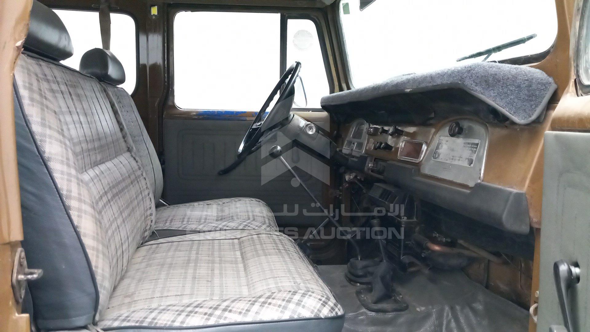 1980 TOYOTA LAND CRUISER VIN: FJ40325498
