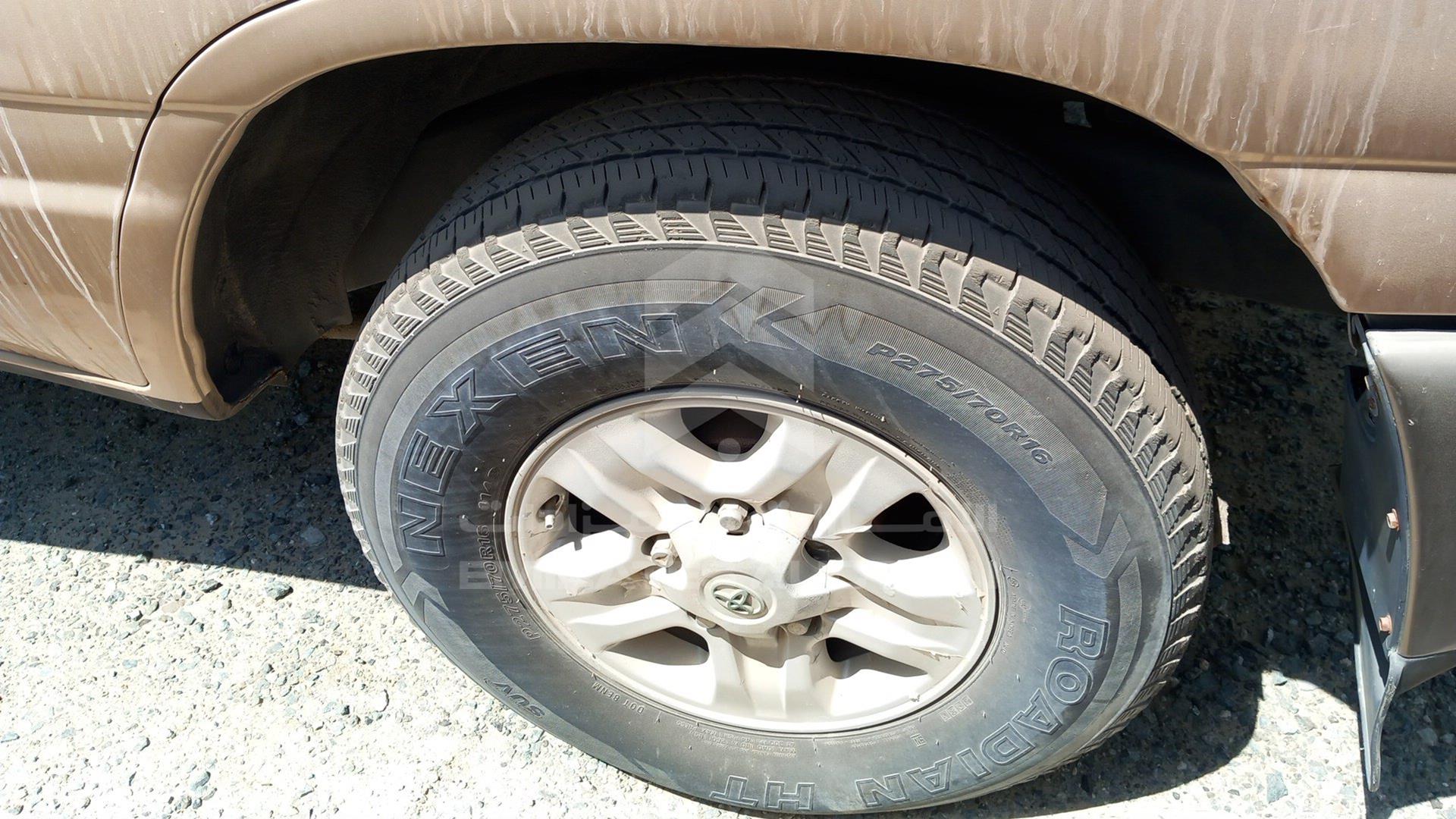 2003 TOYOTA LAND CRUISER VIN: JTEHJ09J835062874