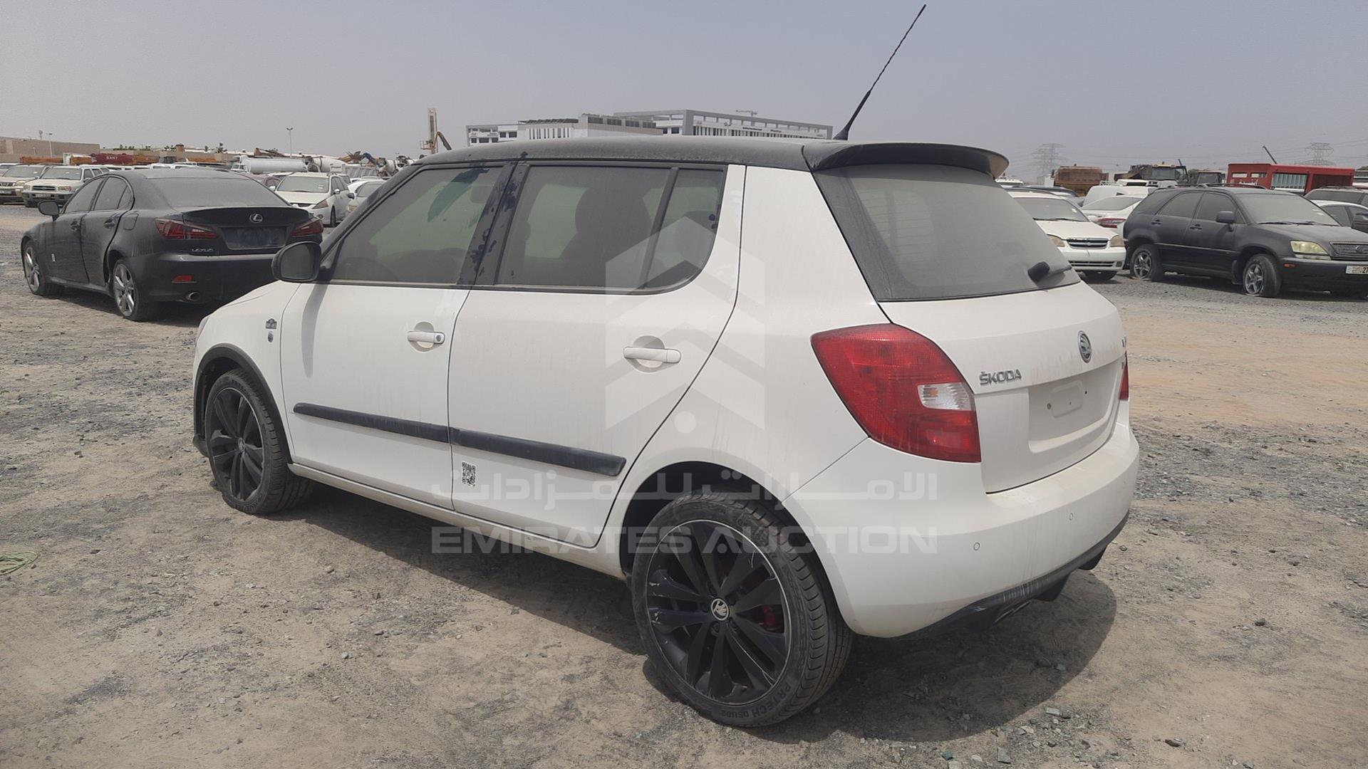 2014 SKODA FABIA VIN: TMBEP2NC8E3990109