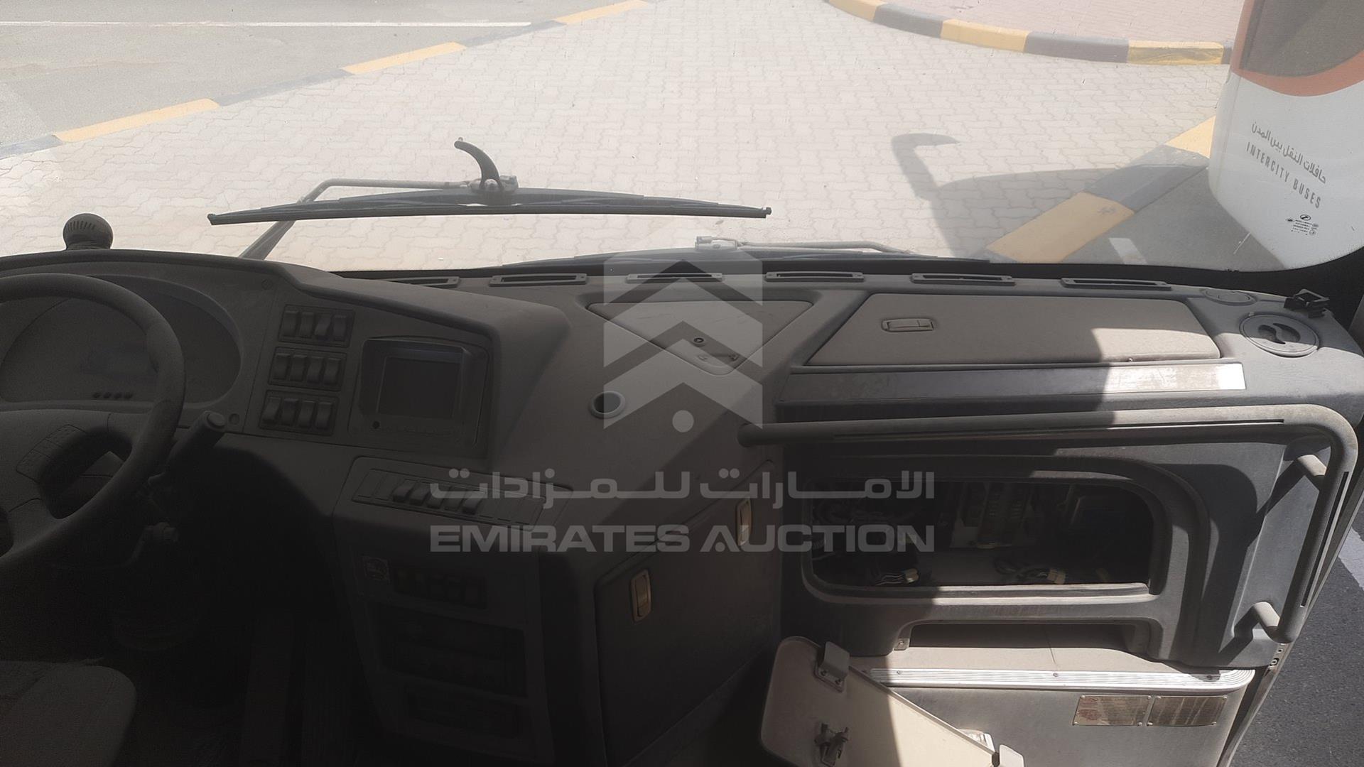 2015 KING LONG BUS VIN: LA6A1KBM3FB400229