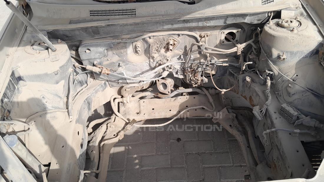2006 Kia Optima — Engine Bay — Photo 29