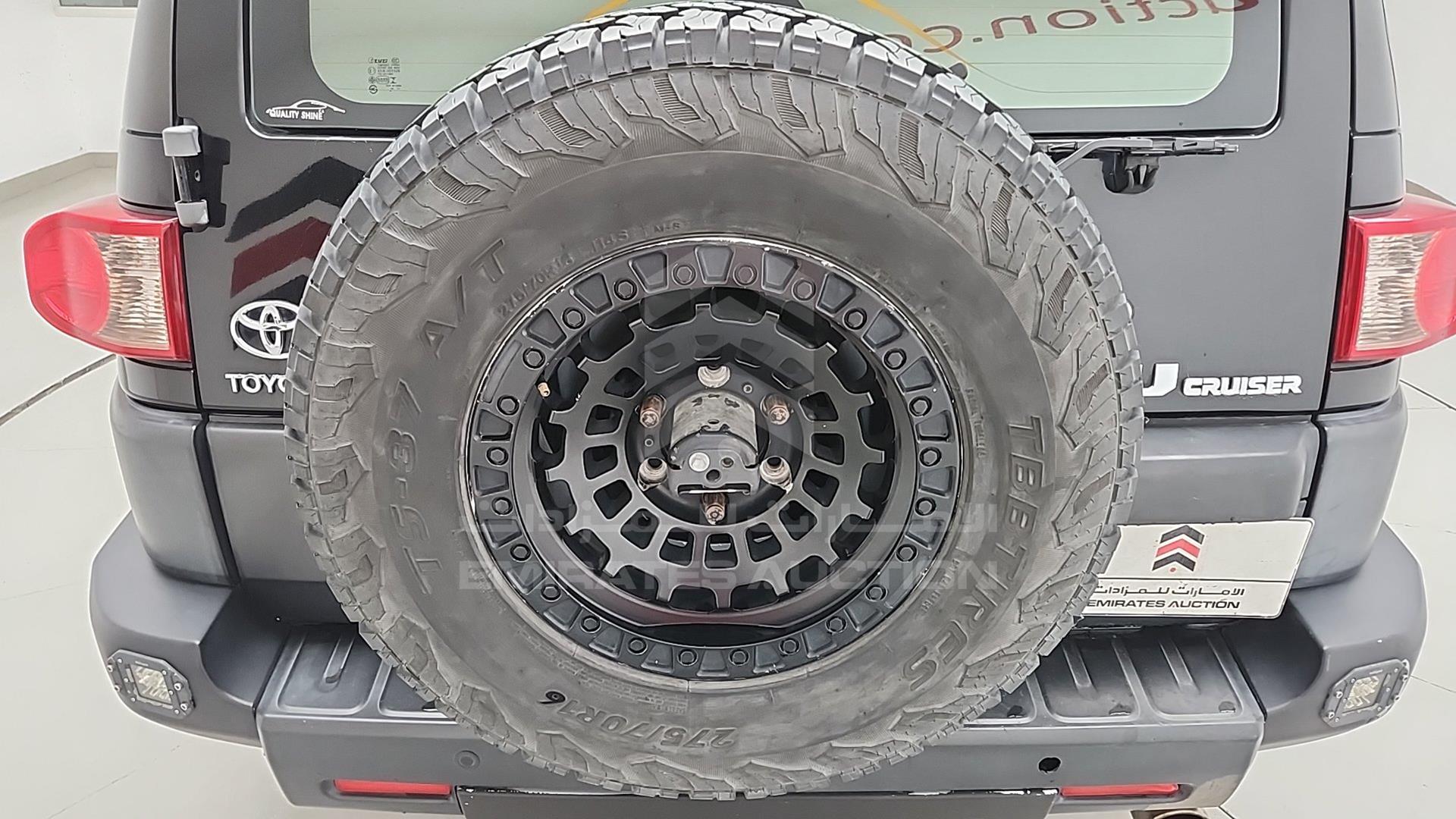 2013 TOYOTA FJ CRUISER VIN: JTEBU11F8DK168738
