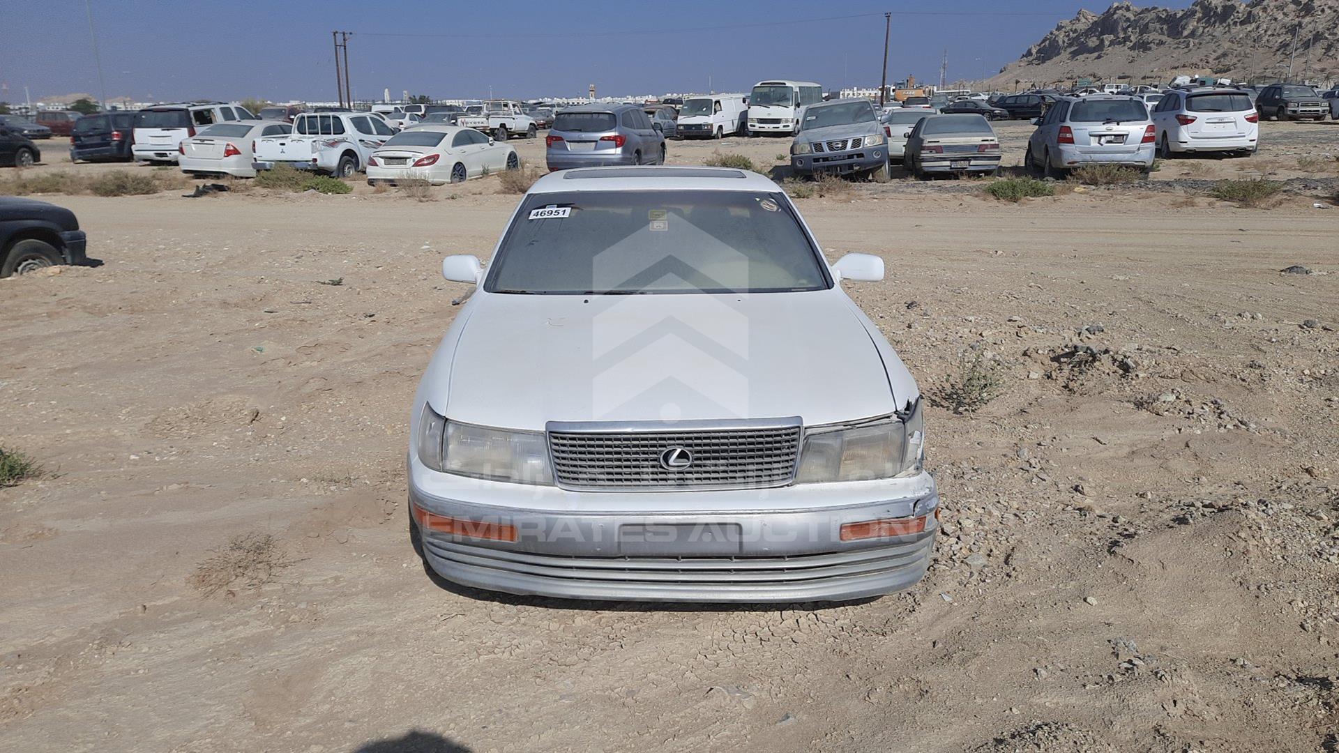 0 LEXUS --- VIN: JT8UF11E1M0076069