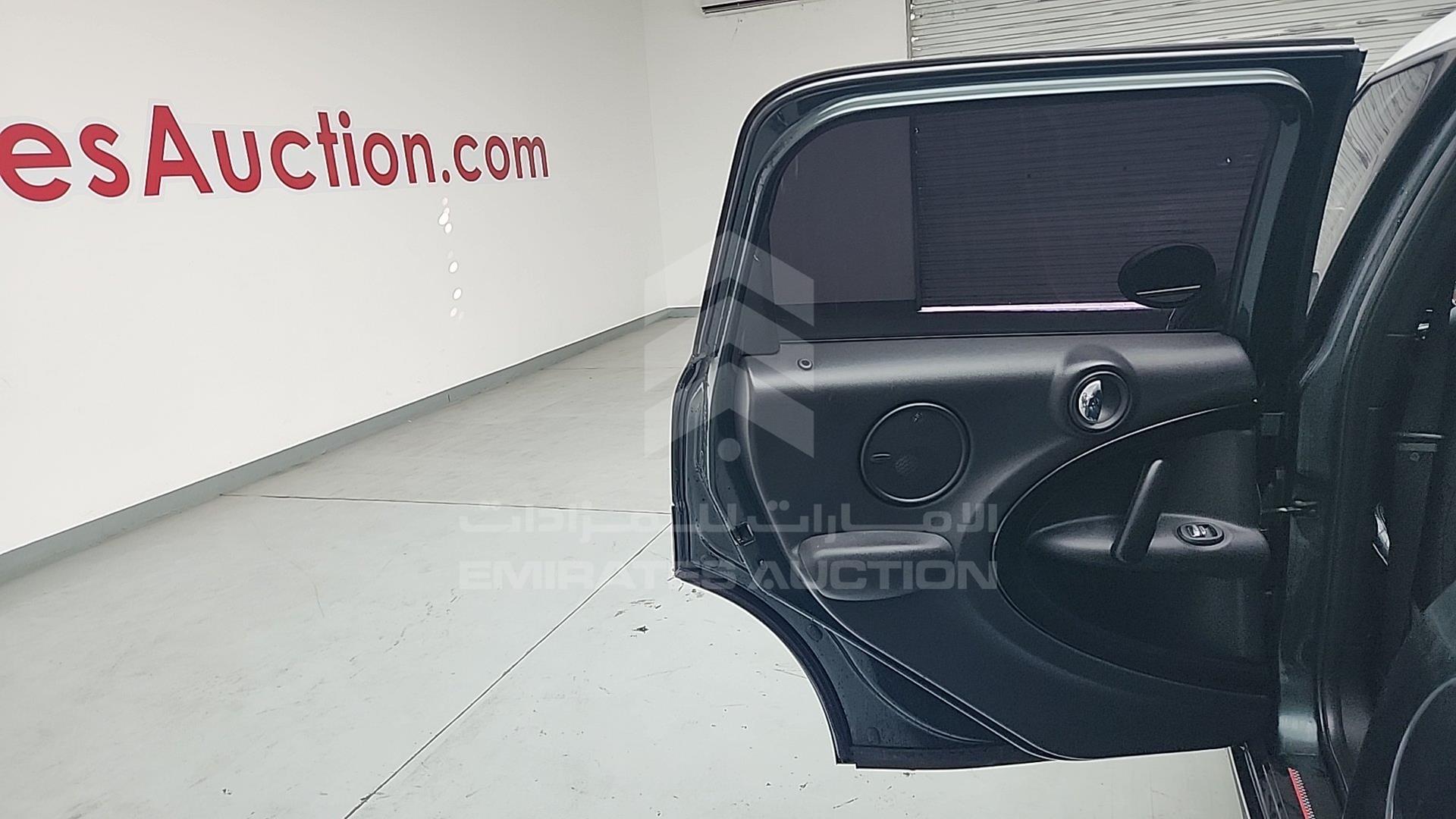 2014 MINI COOPER COUNTRYMAN VIN: WMWZC5108EWP06032