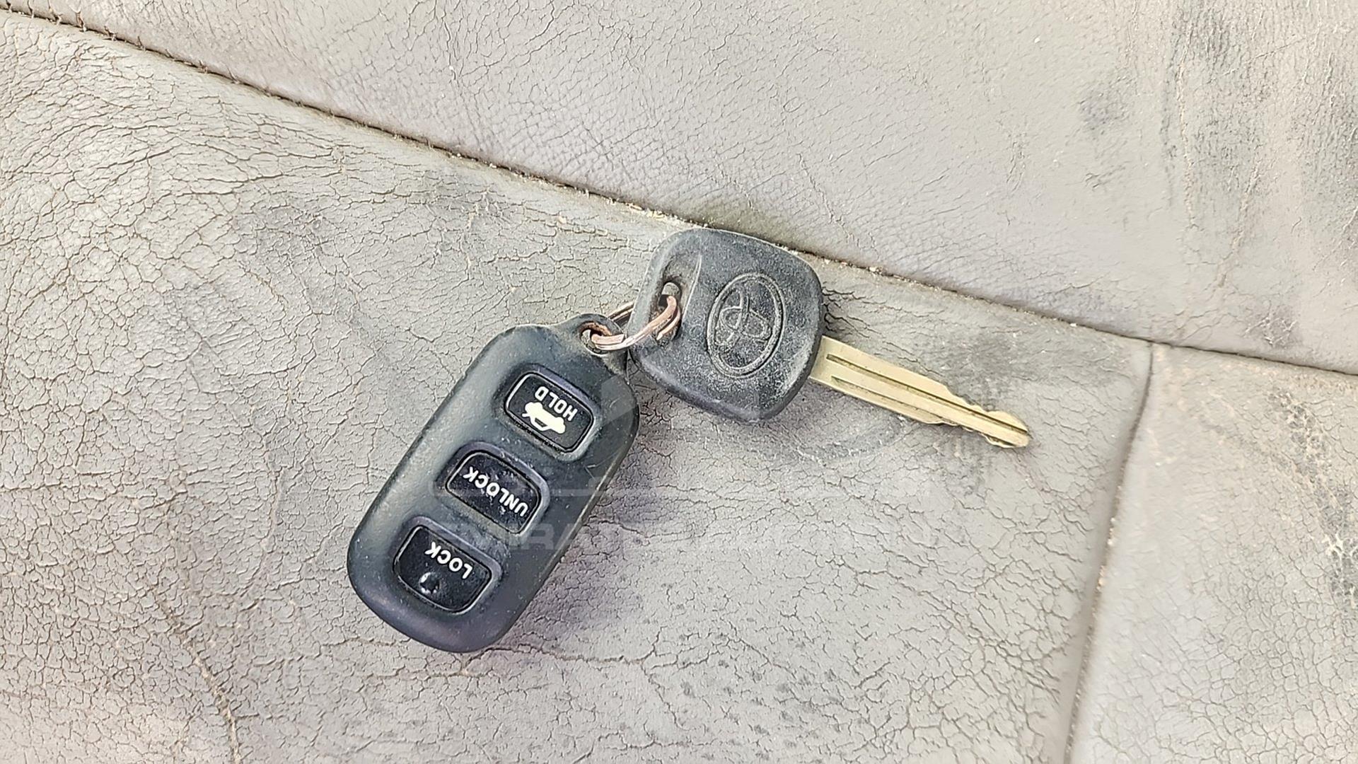 2005 TOYOTA CAMRY VIN: 4T1BF32K75U617396