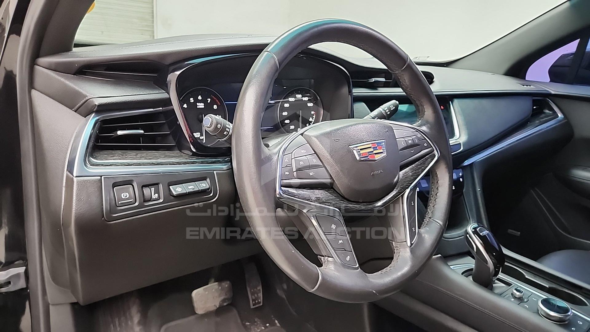 2021 CADILLAC XT 5 VIN: 1GYKNCRS7MZ137237