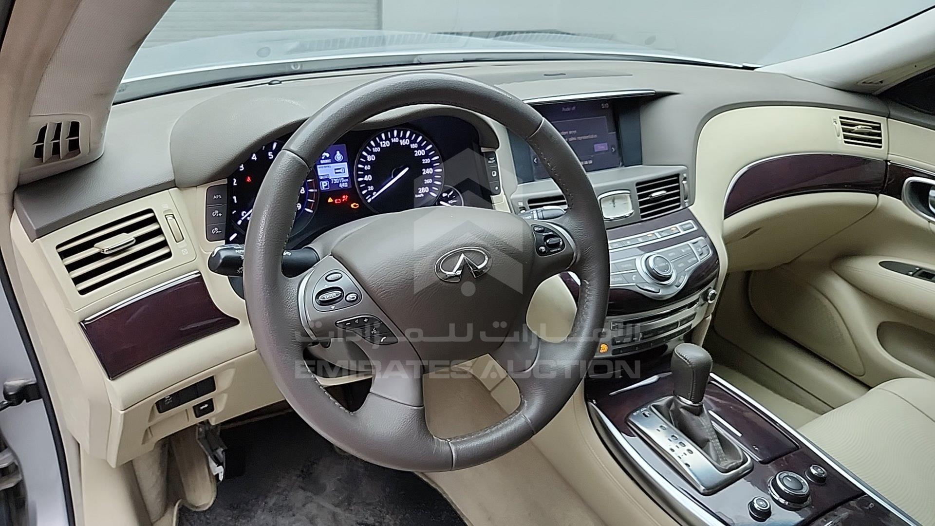 2018 INFINITI Q70 VIN: JNKBY1AP9JM370178