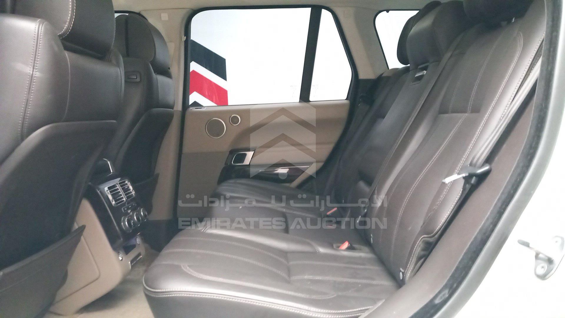 2014 RANGE ROVER VOGUE VIN: SALGA2EF7EA168832