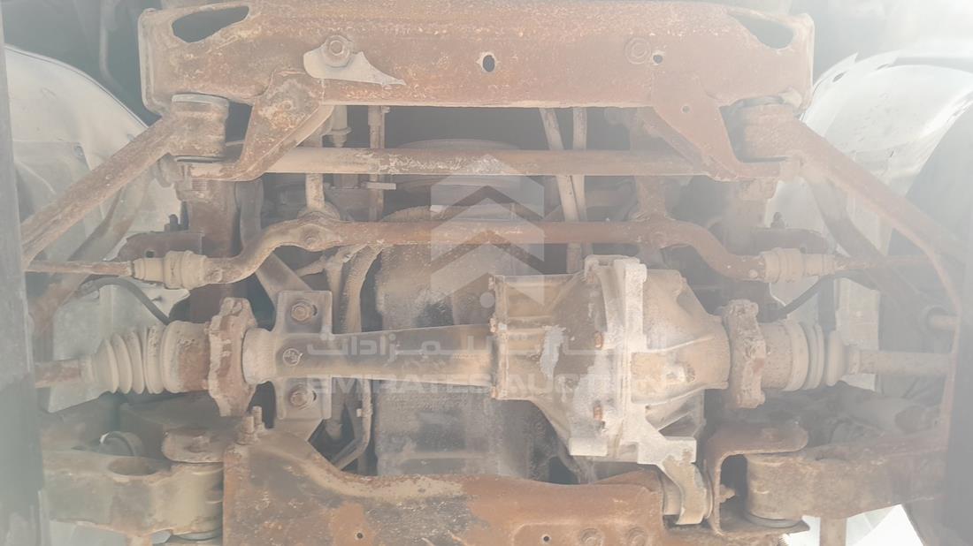 2005 GMC — Engine Bay — Photo 18