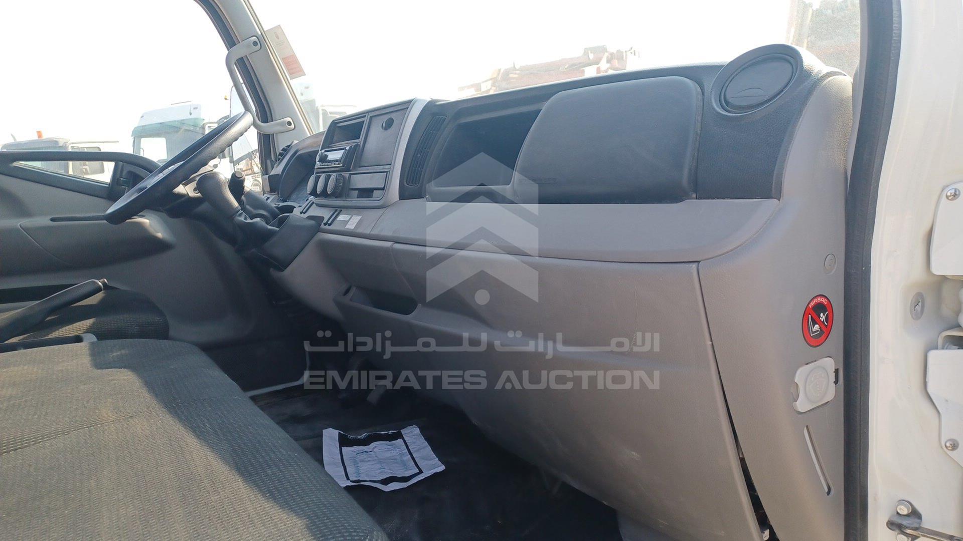 2022 MITSUBISHI CANTER VIN: JL6BDG6A2NK010070