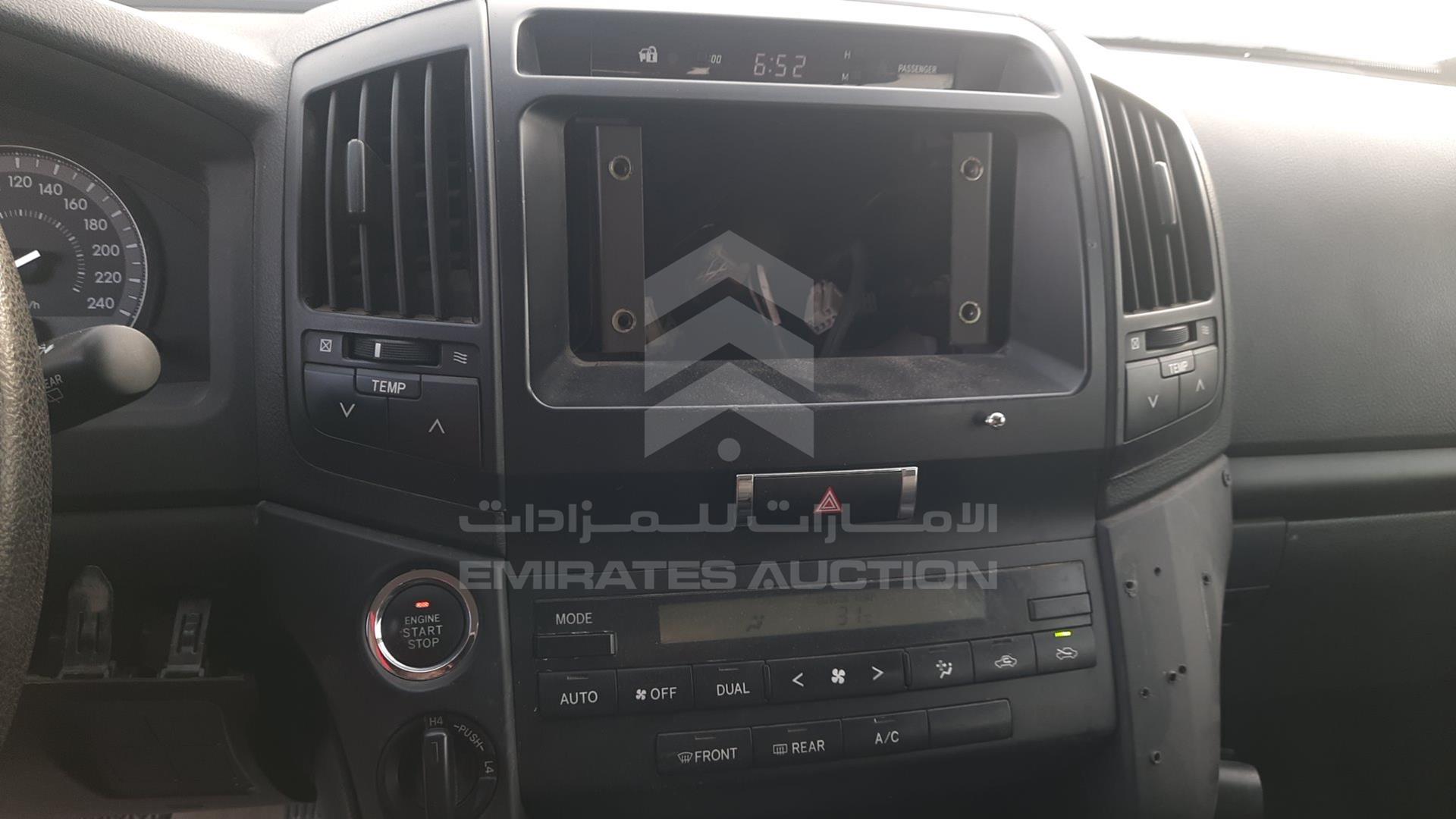 2012 TOYOTA LAND CRUISER VIN: JTMDU09J0C5057615