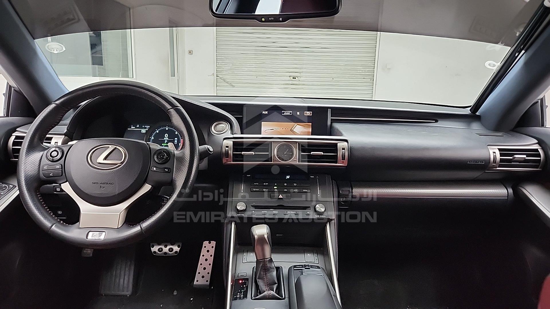 2015 LEXUS IS 350 VIN: JTHBE5D22F5014818