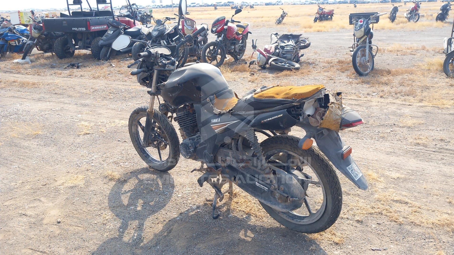 2014 YAMAHA SZ16R VIN: ME1RG0916E2001035